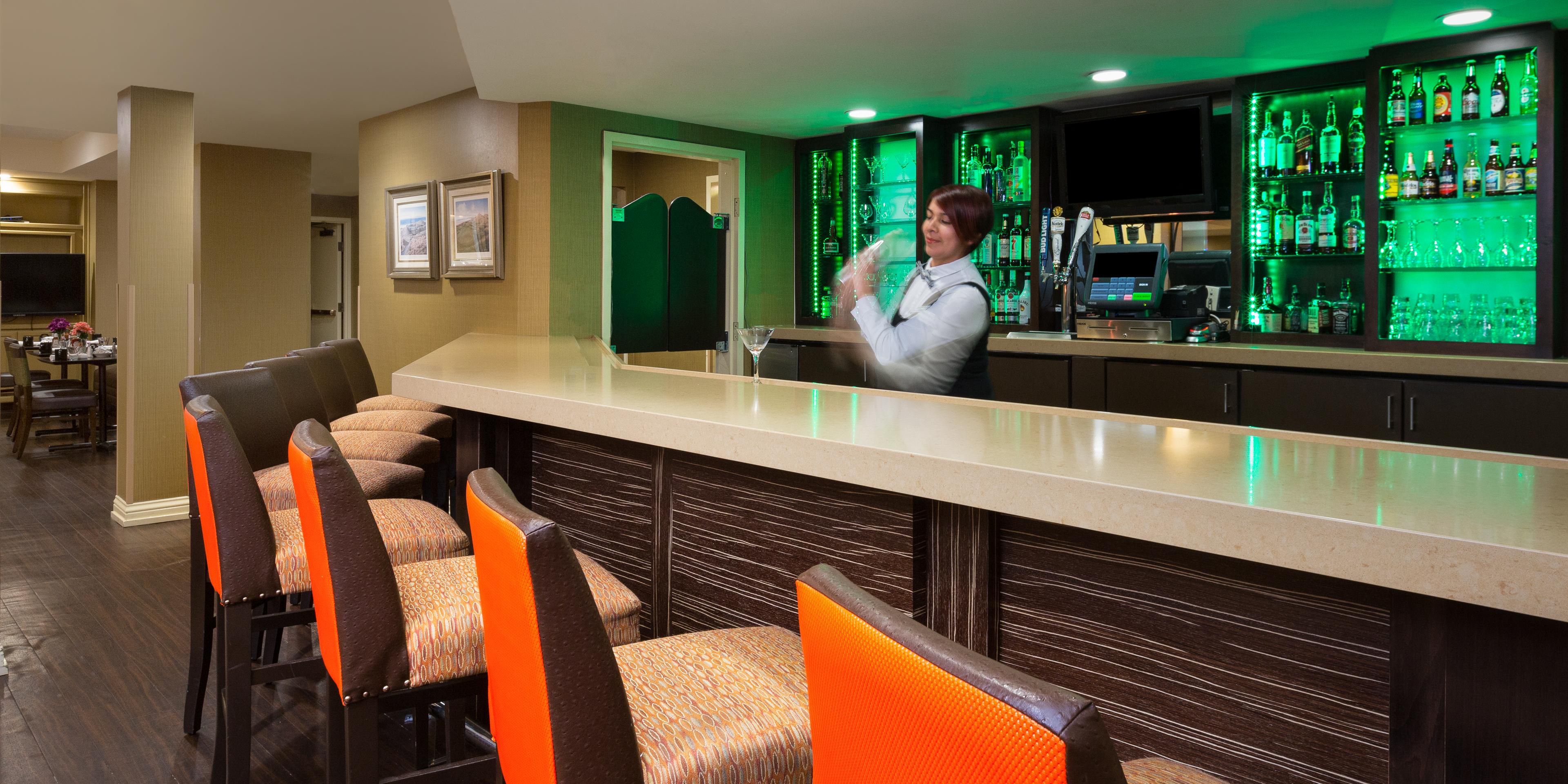 Рестораны рядом с отелем Holiday Inn Dublin-Pleasanton