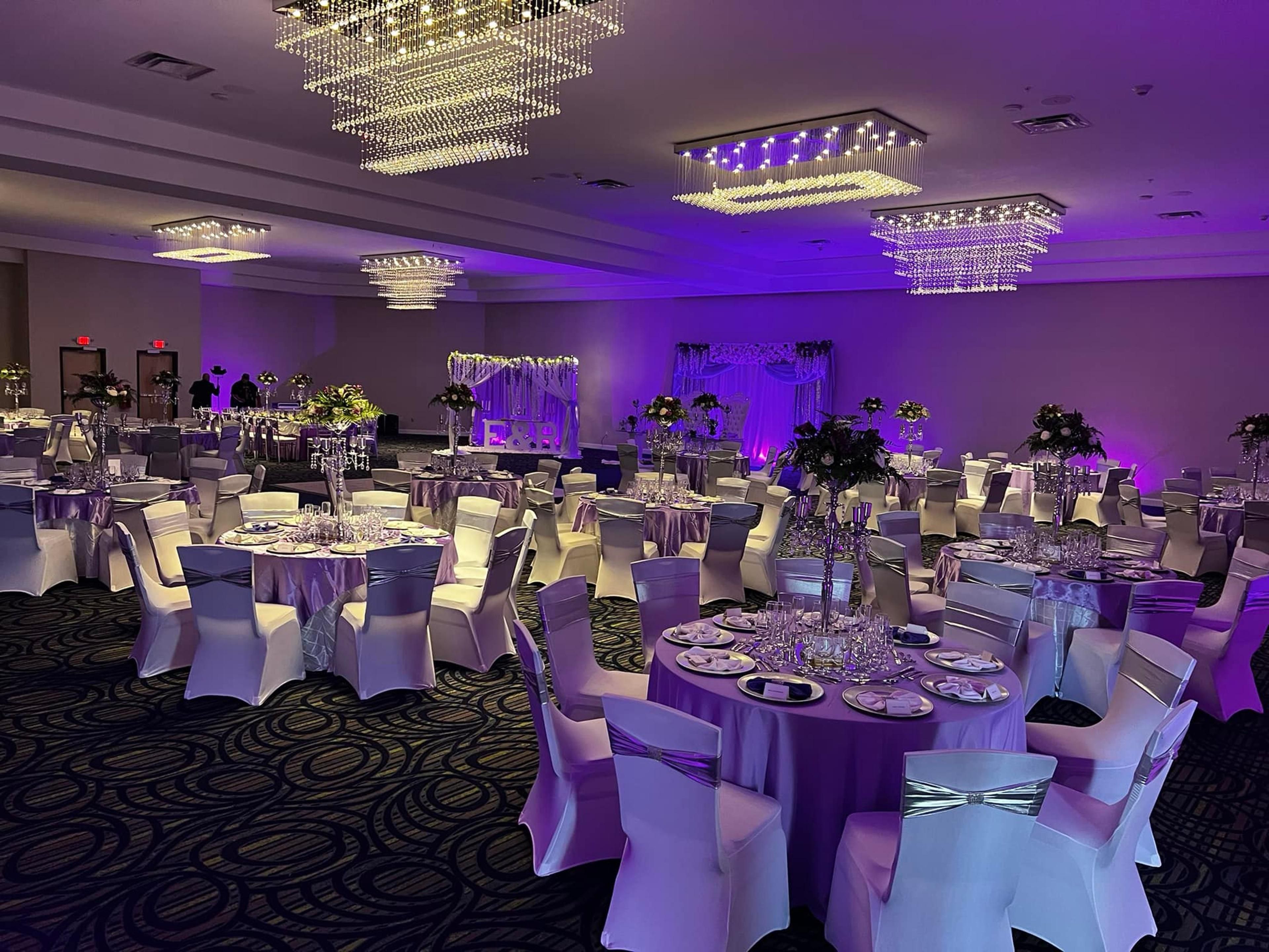New Year's Eve celebration featuring a night of live music, dinner, drinks and overnight stay! Doors open at 6 pm and live music starts at 8:45pm. Watch the ball drop and celebrate the new year! 