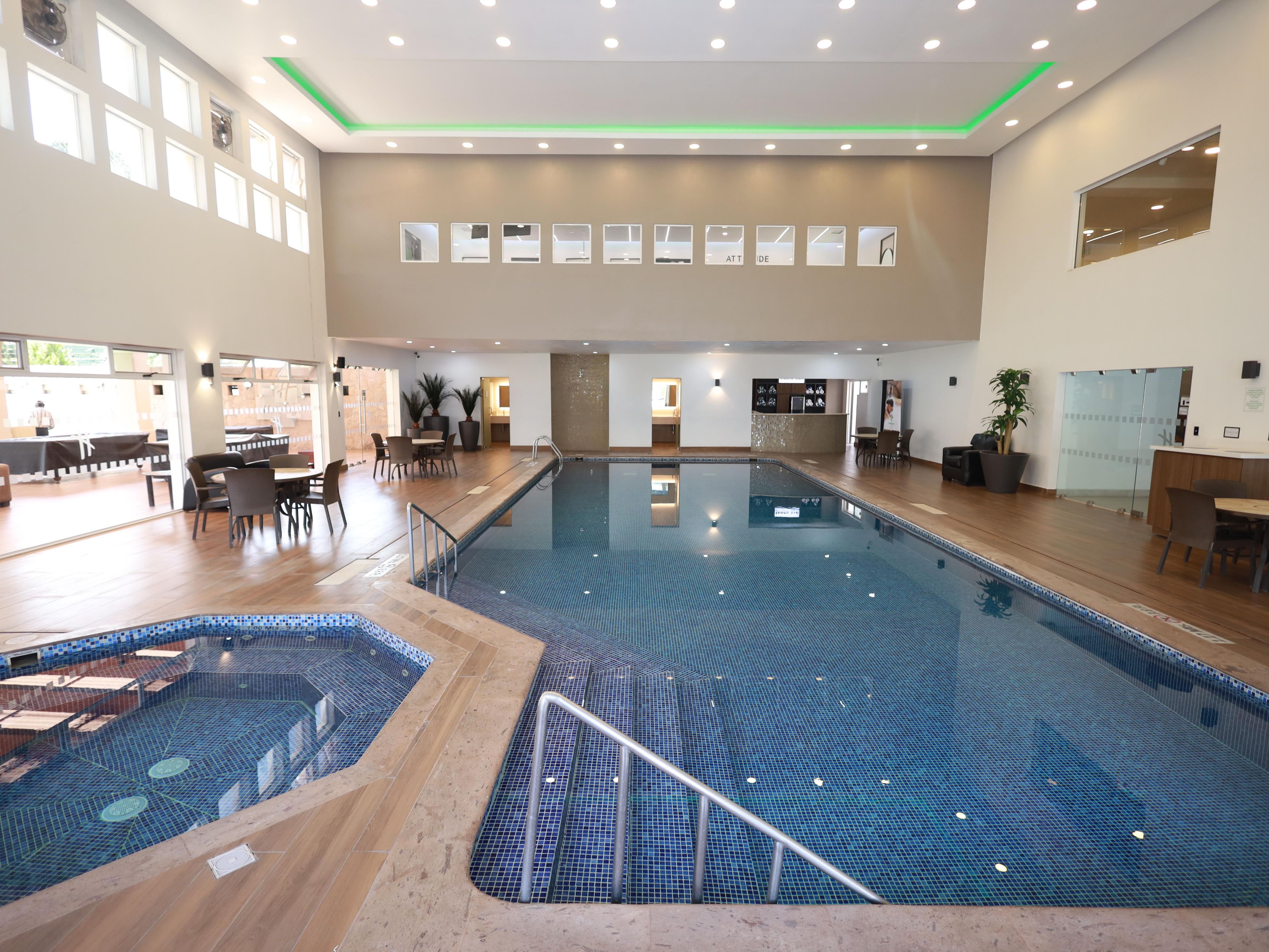 You can enjoy the indoor pool heated to 27 C 365 days a year. and the covered and heated jacuzzi at 34 C