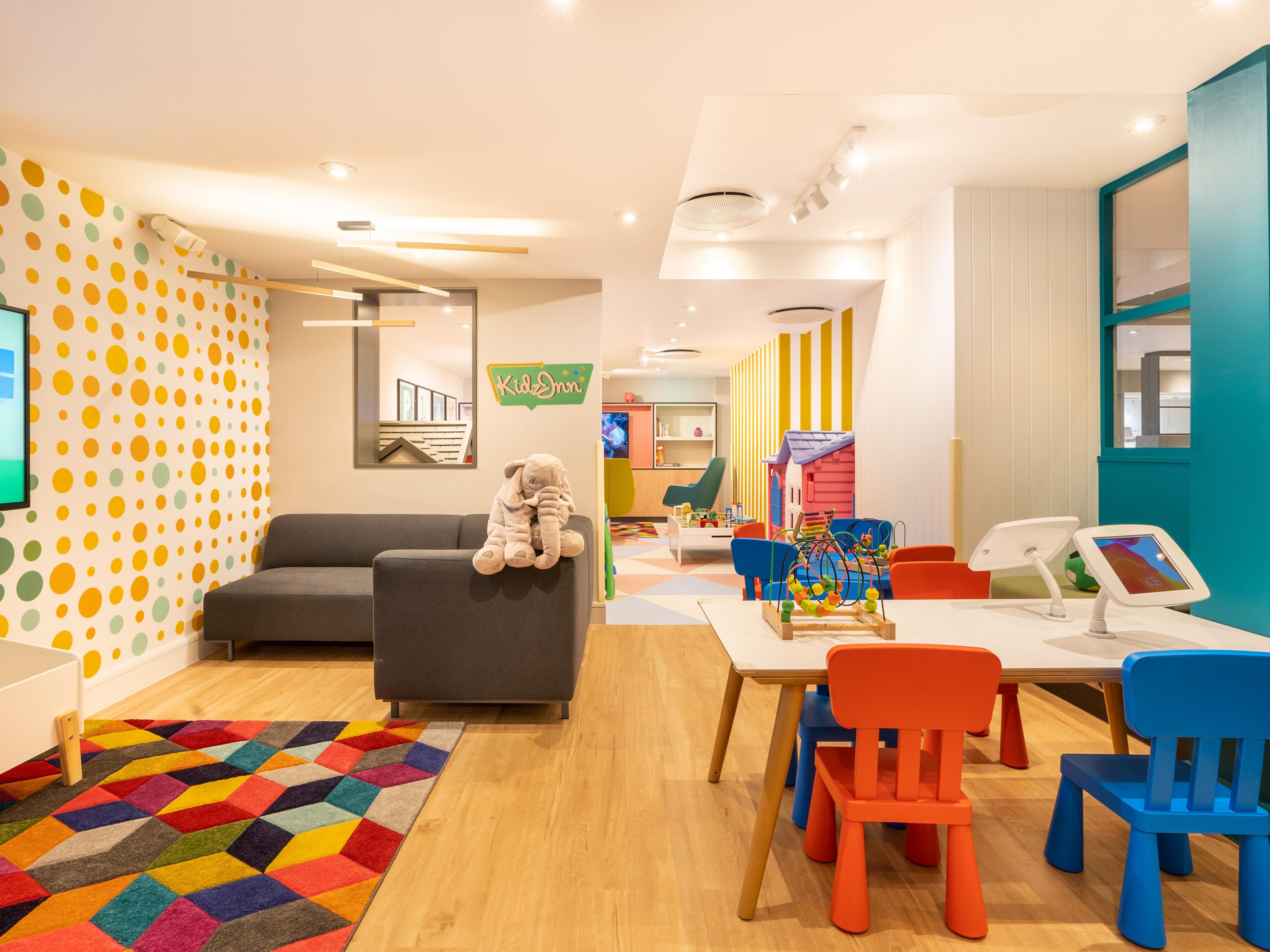 While being perfectly located for nearby family attractions such as Peppa Pig World at Paulton's Park, the hotel also hosts an indoor play area to entertain your little ones while you relax and unwind. 