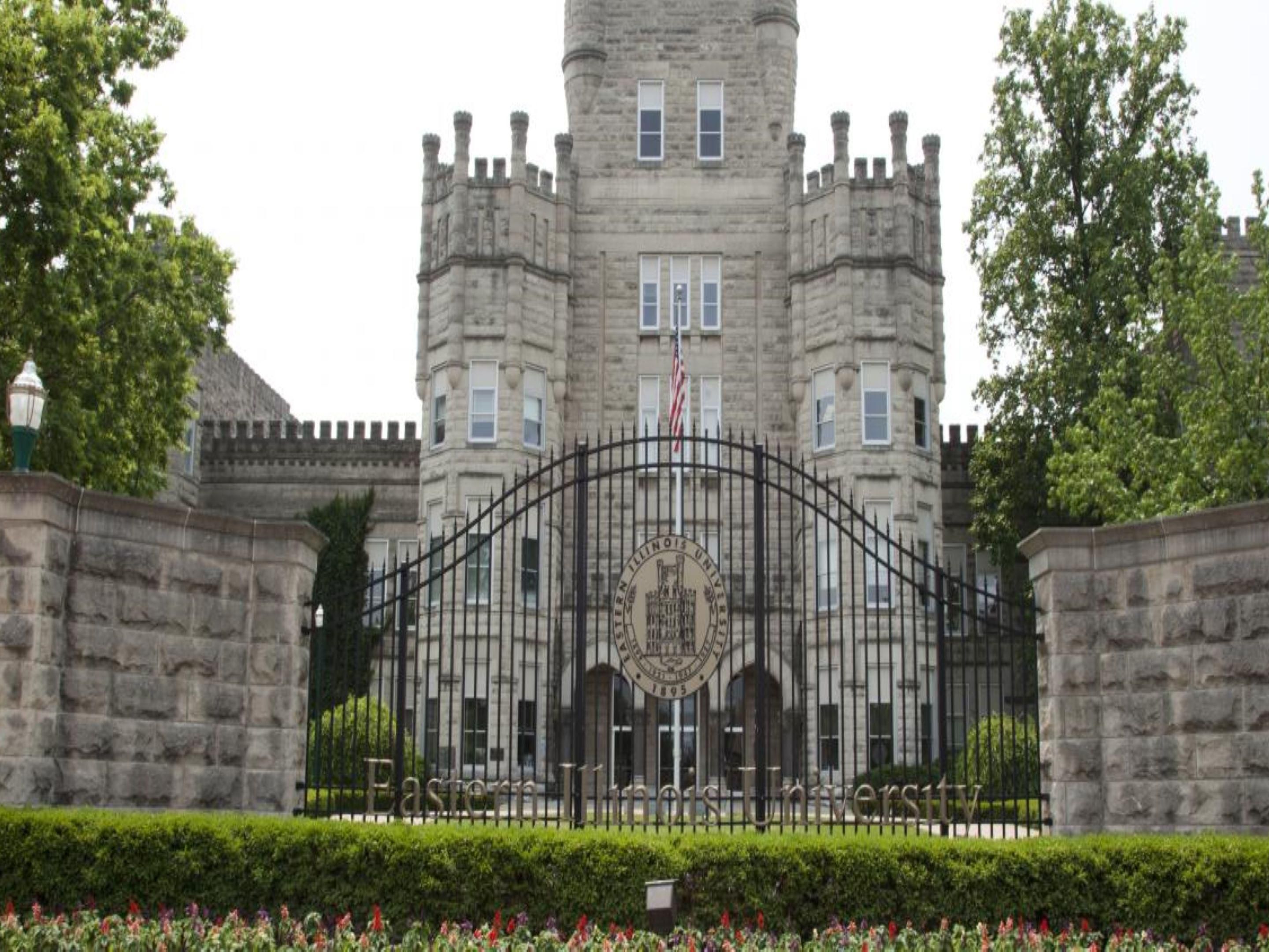 Eastern Illinois University in Charleston IL, located just 45 minutes northeast of Effingham, IL, is a 4 year university that hosts many festivals, concerts and sporting events throughout the year.  EIU is the alma mater of Burl Ives and Dallas Cowboys quarterback, Tony Romo.