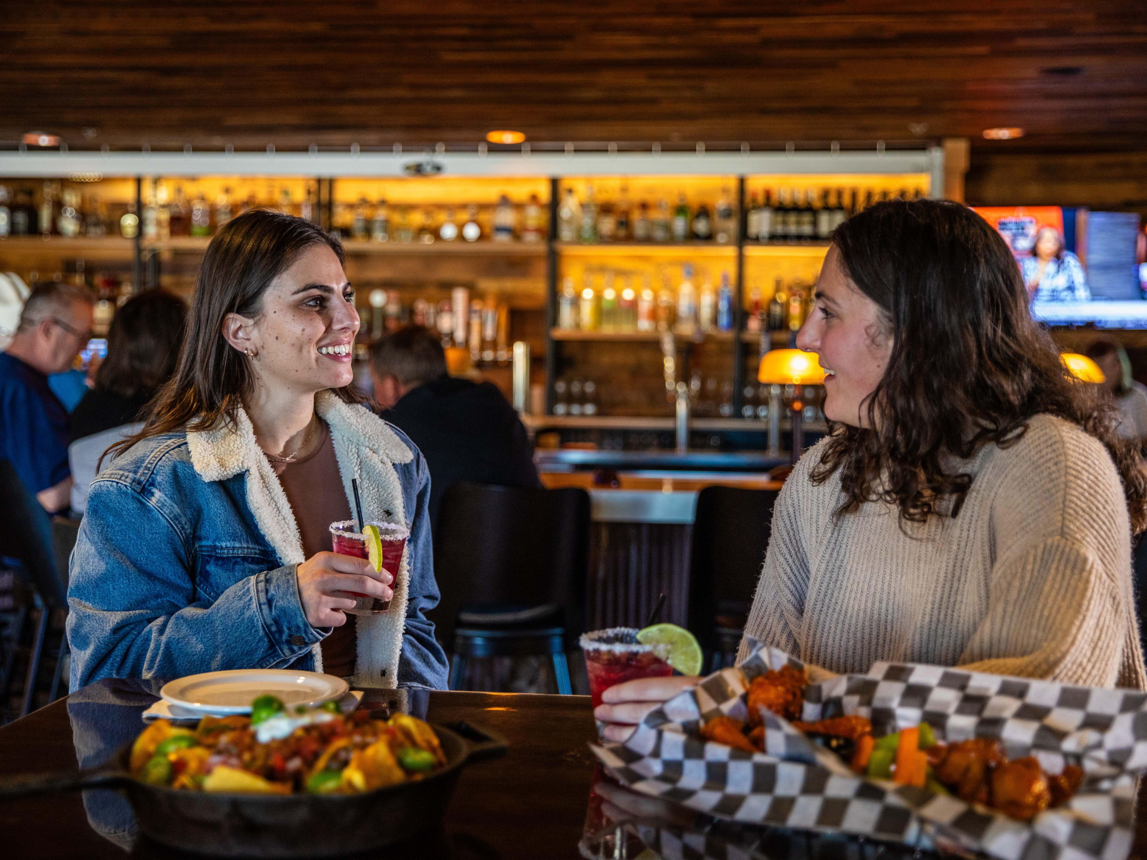 Nestled in our hotel, the rustic, lodge-like Latitude 105 Alehouse offers classic Rocky Mountain-inspired cuisine. Savor comfort food like nachos, wings, and burgers, paired with 18 taps of local craft beer and signature cocktails. Our mountain ambiance creates a relaxing haven to chill, chat, and enjoy quality time with family and friends. 