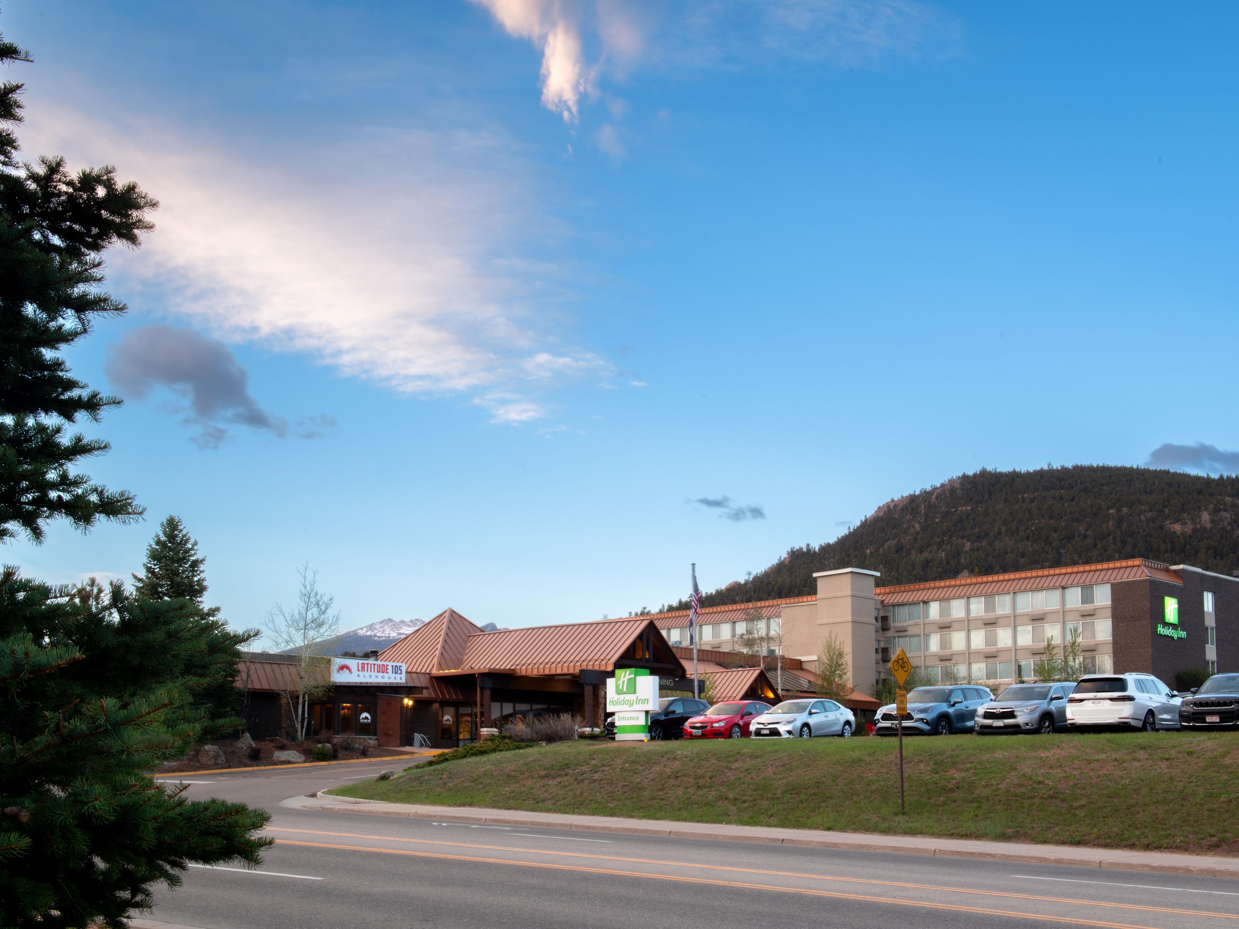 Discover the best of Estes Park right outside your door. Holiday Inn Estes Park is the perfect launchpad for exploring Rocky Mountain National Park, Trail Ridge Road, and the charming downtown shops and eateries. Experience crisp mountain air, endless trails, and wildlife wonders.