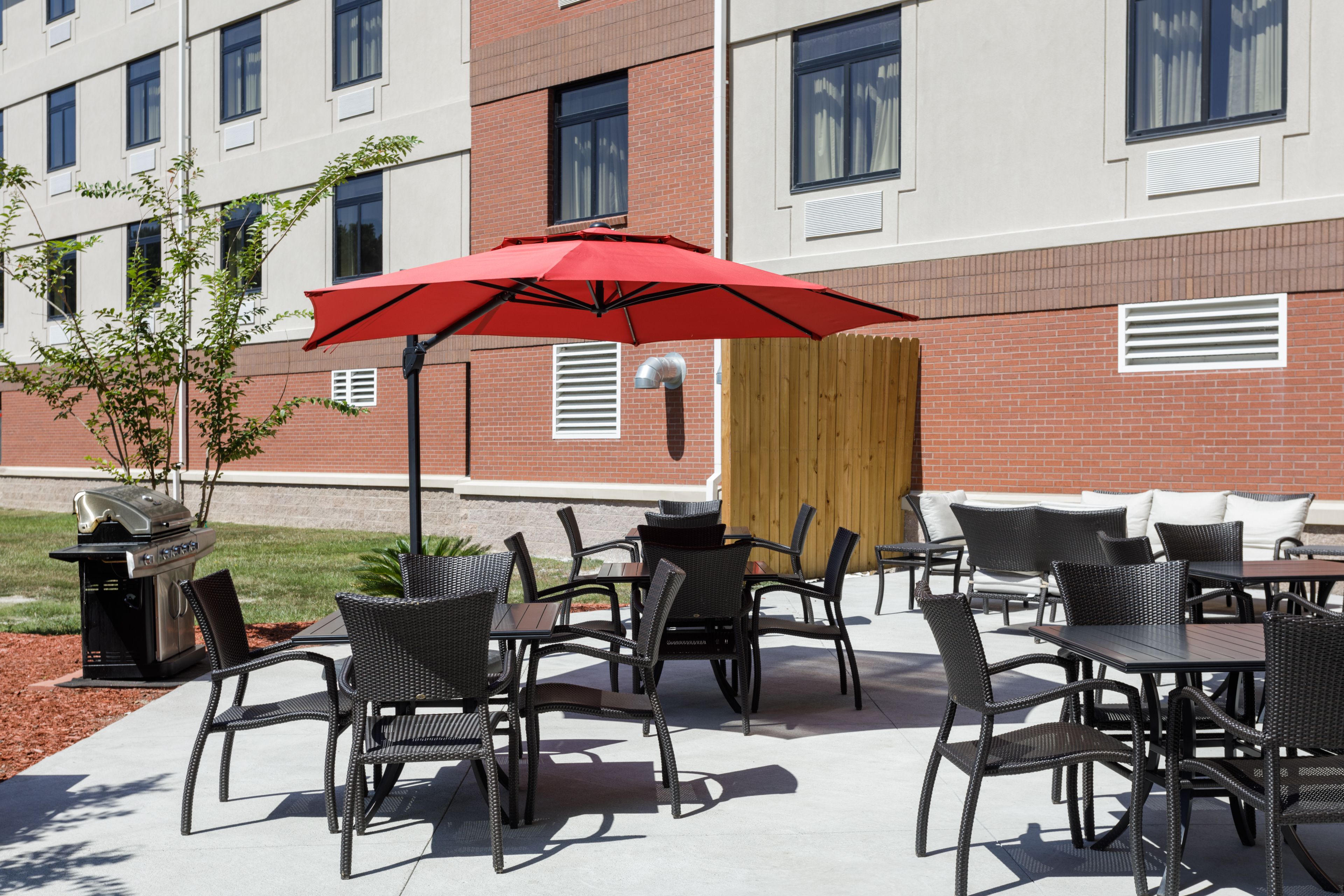 Holiday Inn Express Outdoor Patio 