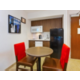 1 BD Suite Kitchenette 