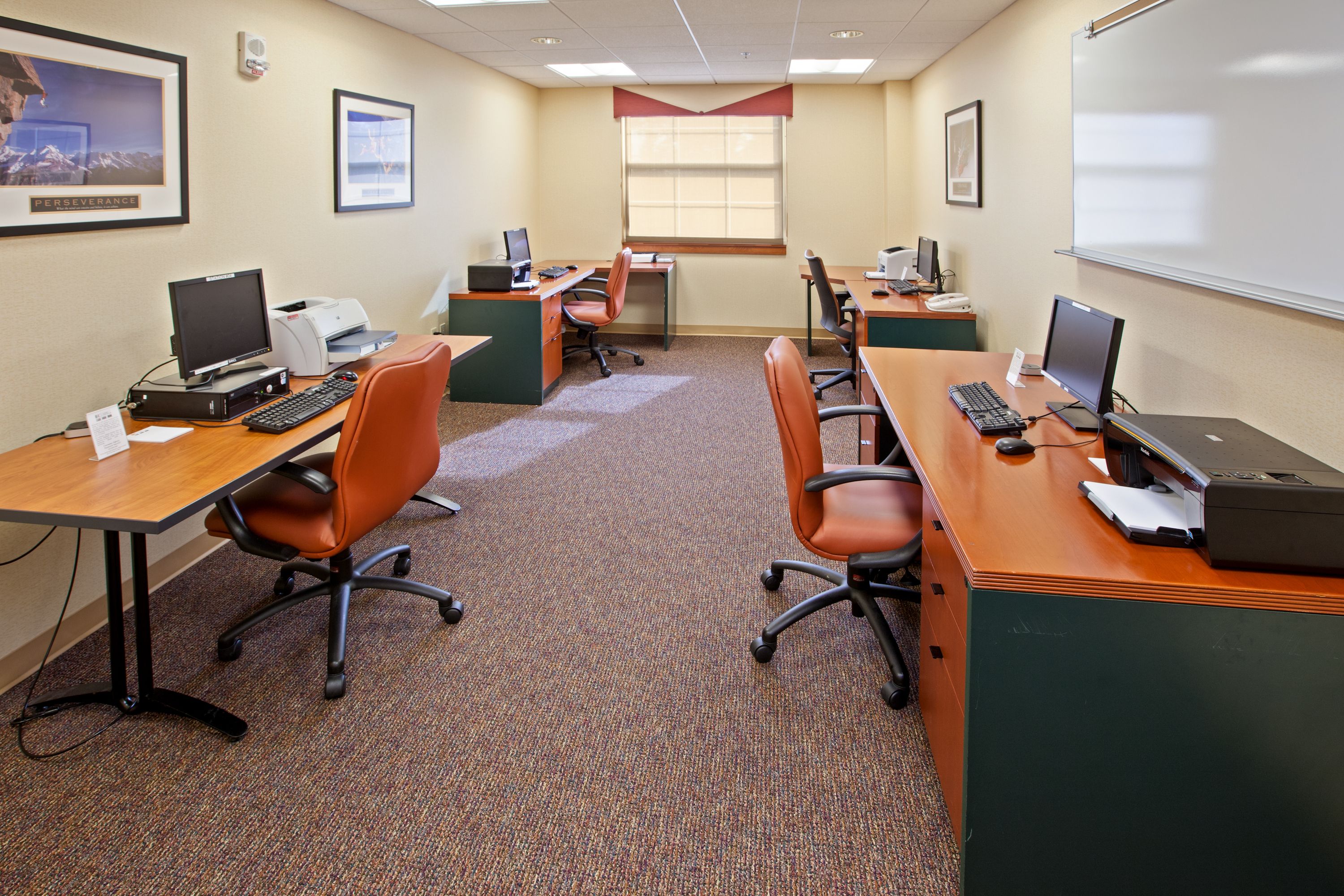 Business Center Newgarden