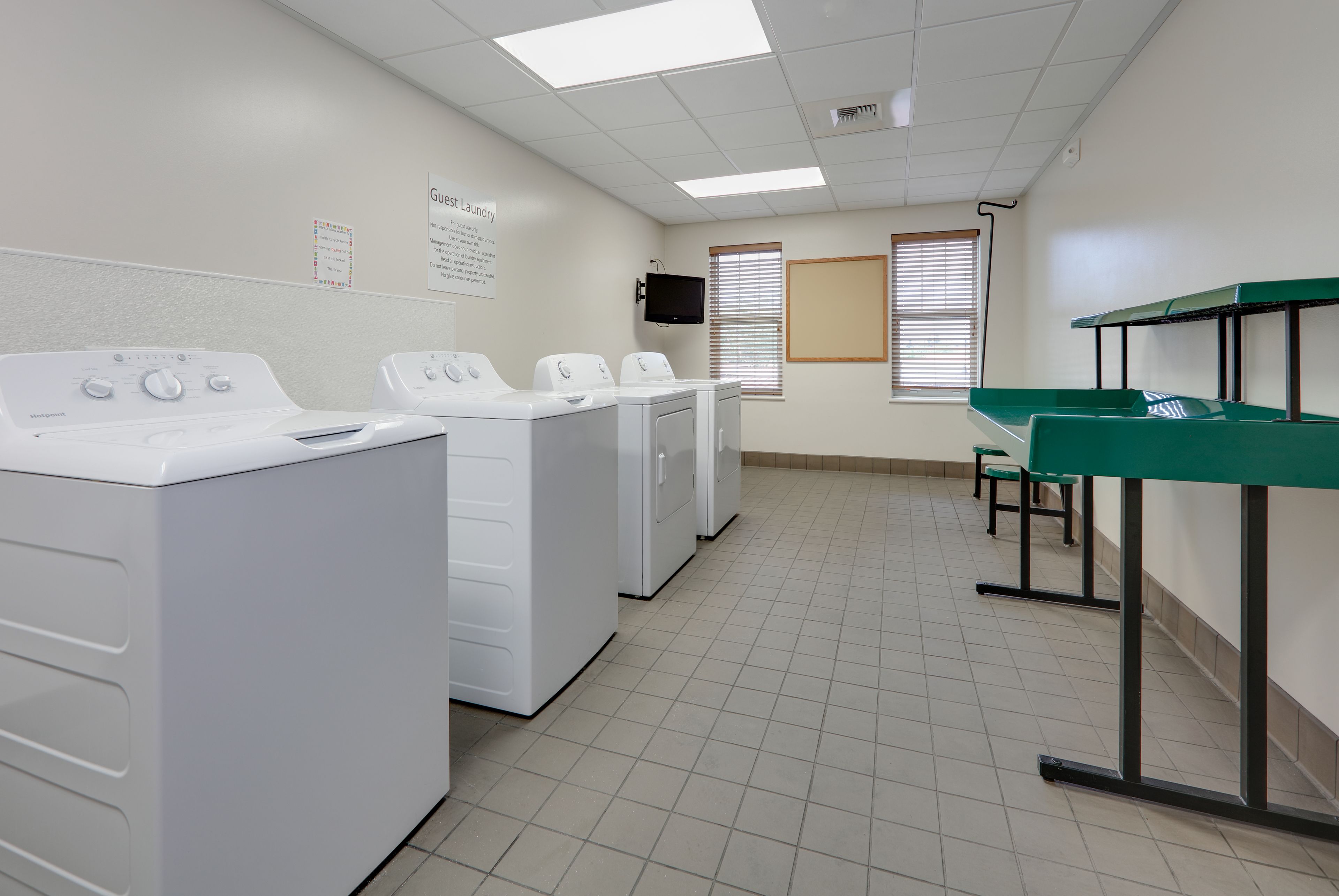 Guest Laundry 