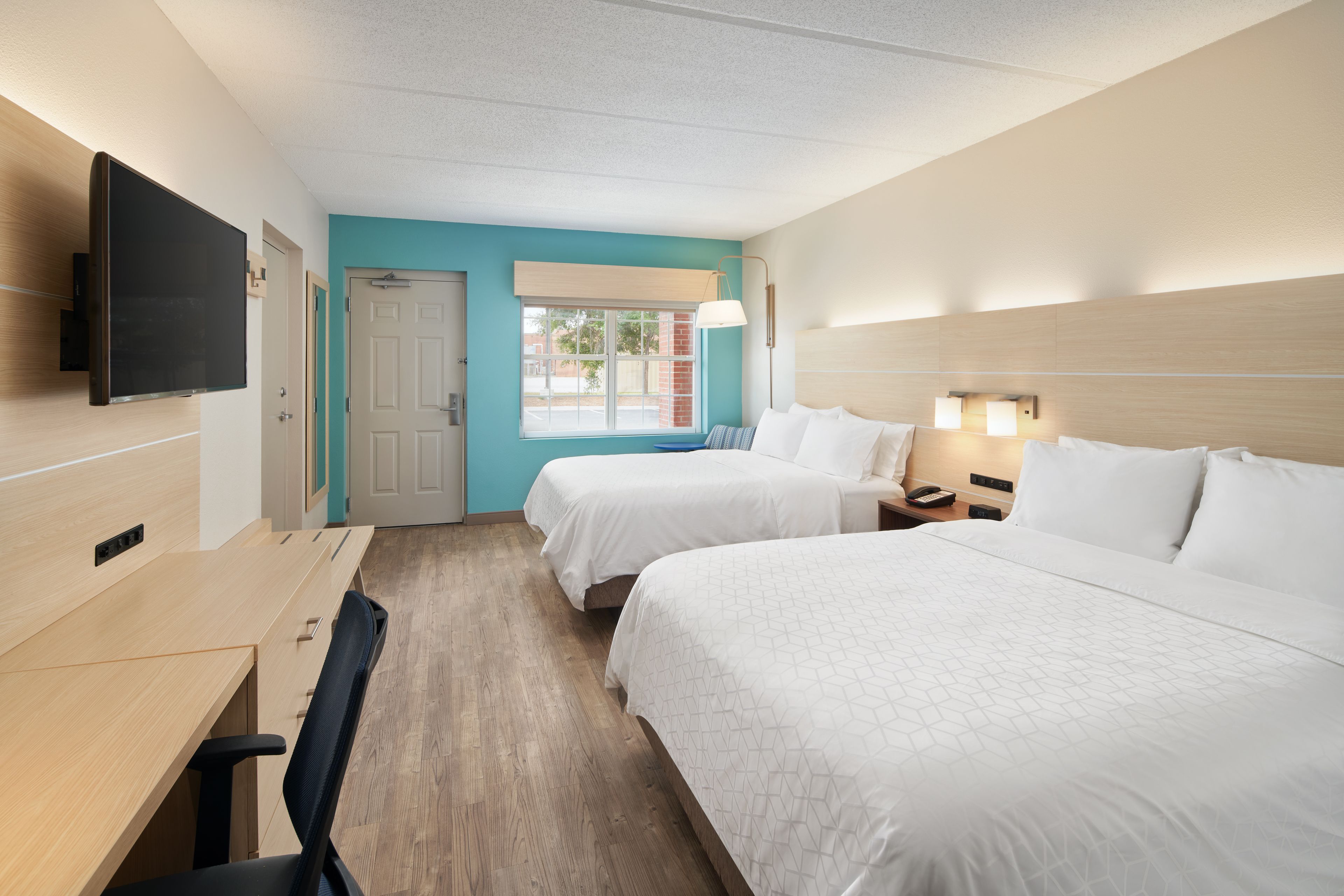 Pet Friendly Room w/ Hard Surface Flooring