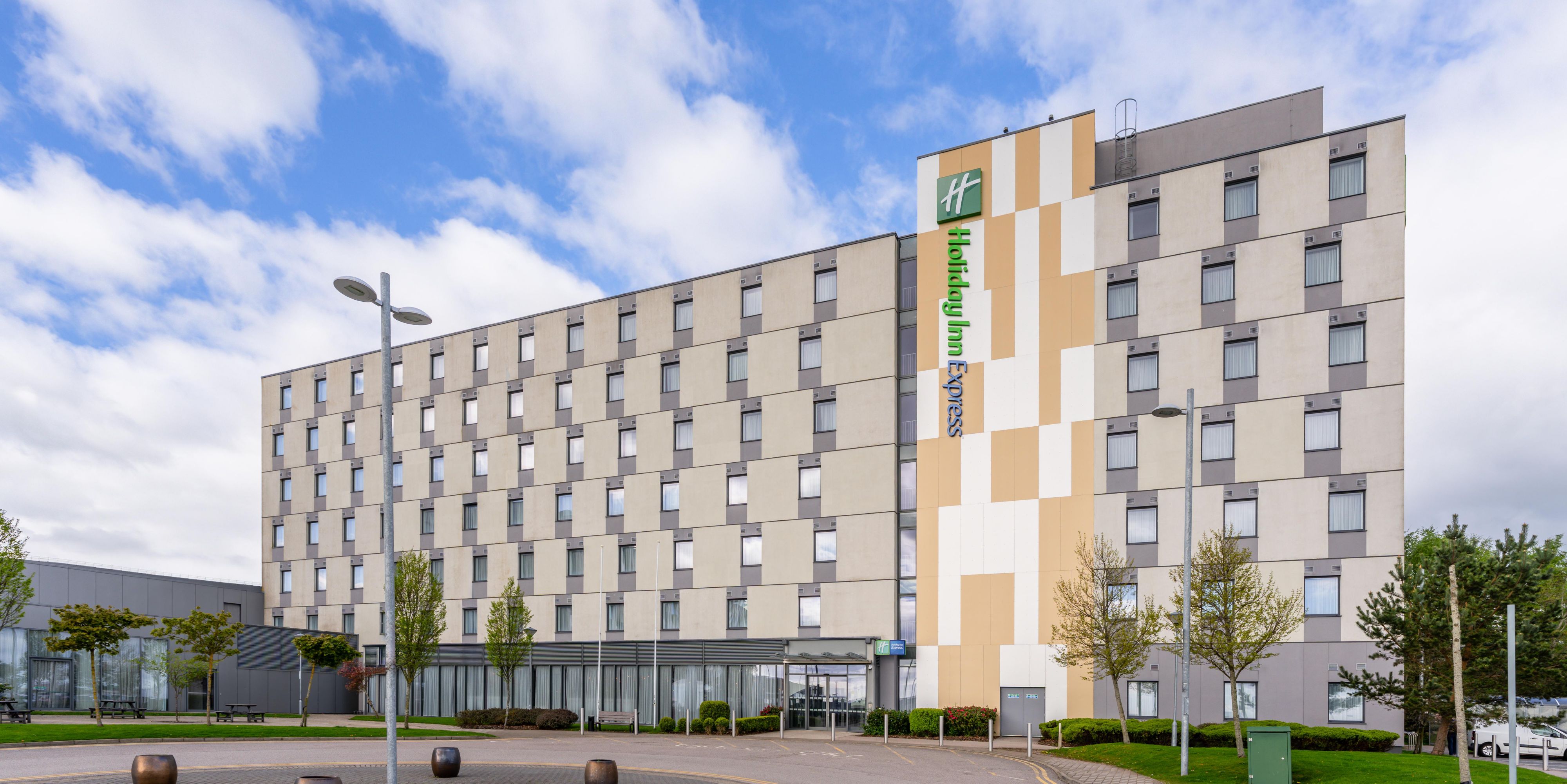 Holiday Inn Express Aberdeen Aéroport