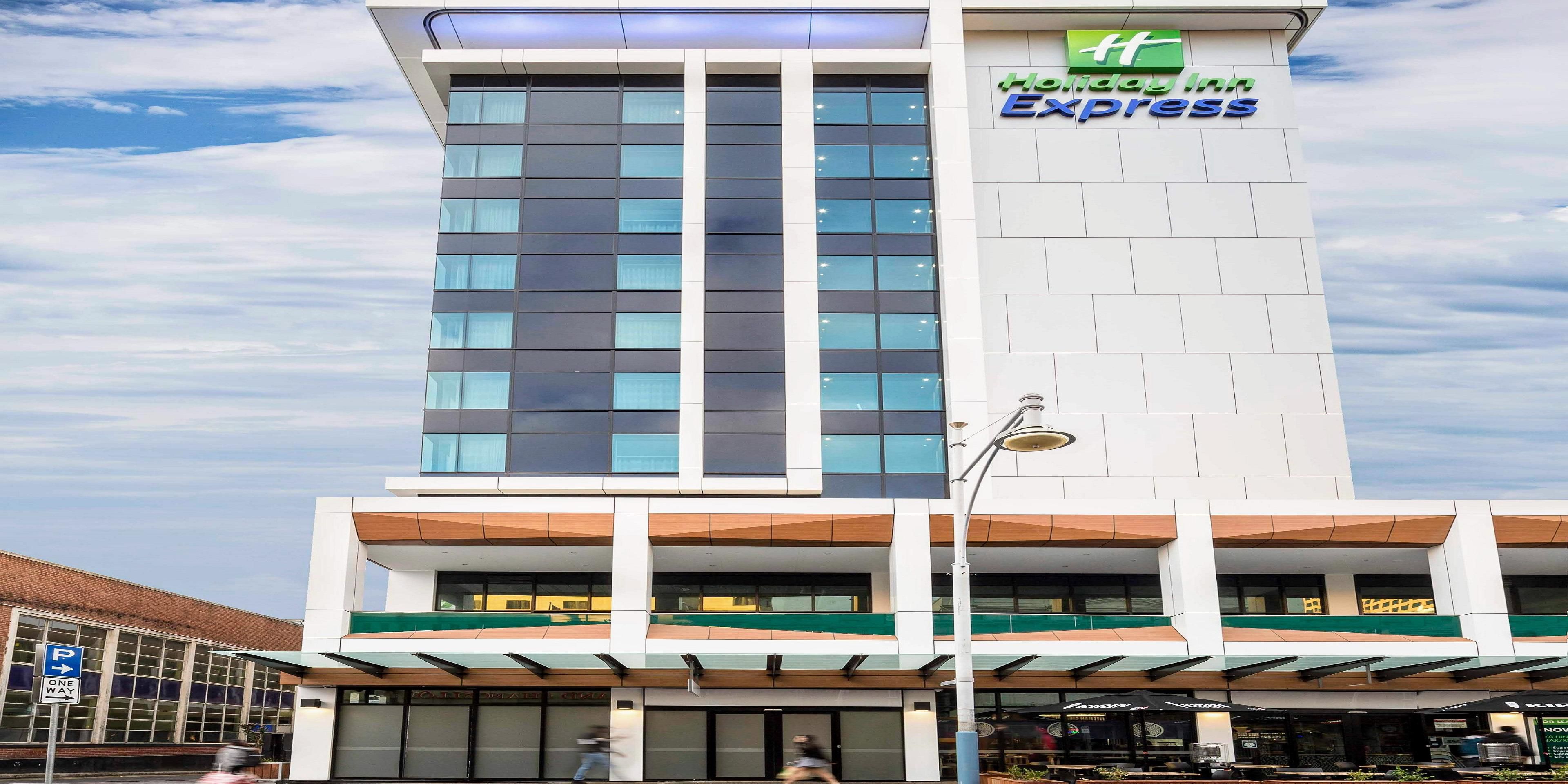 Holiday Inn Express Adelaide City Centre Map & Driving Directions