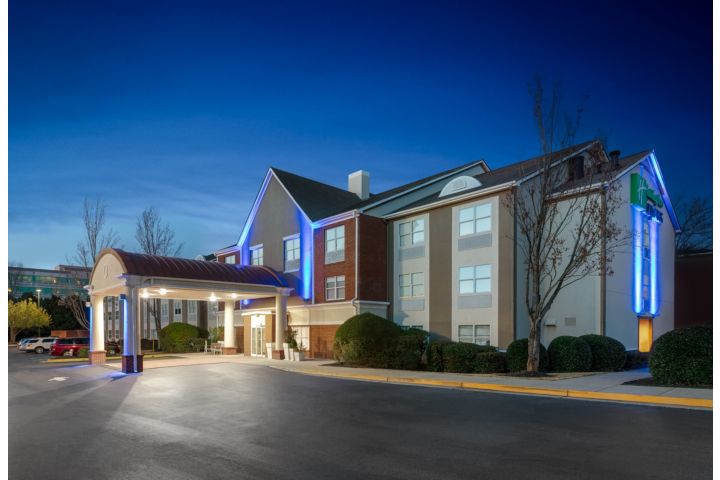 Holiday Inn Express Alpharetta - Roswell
