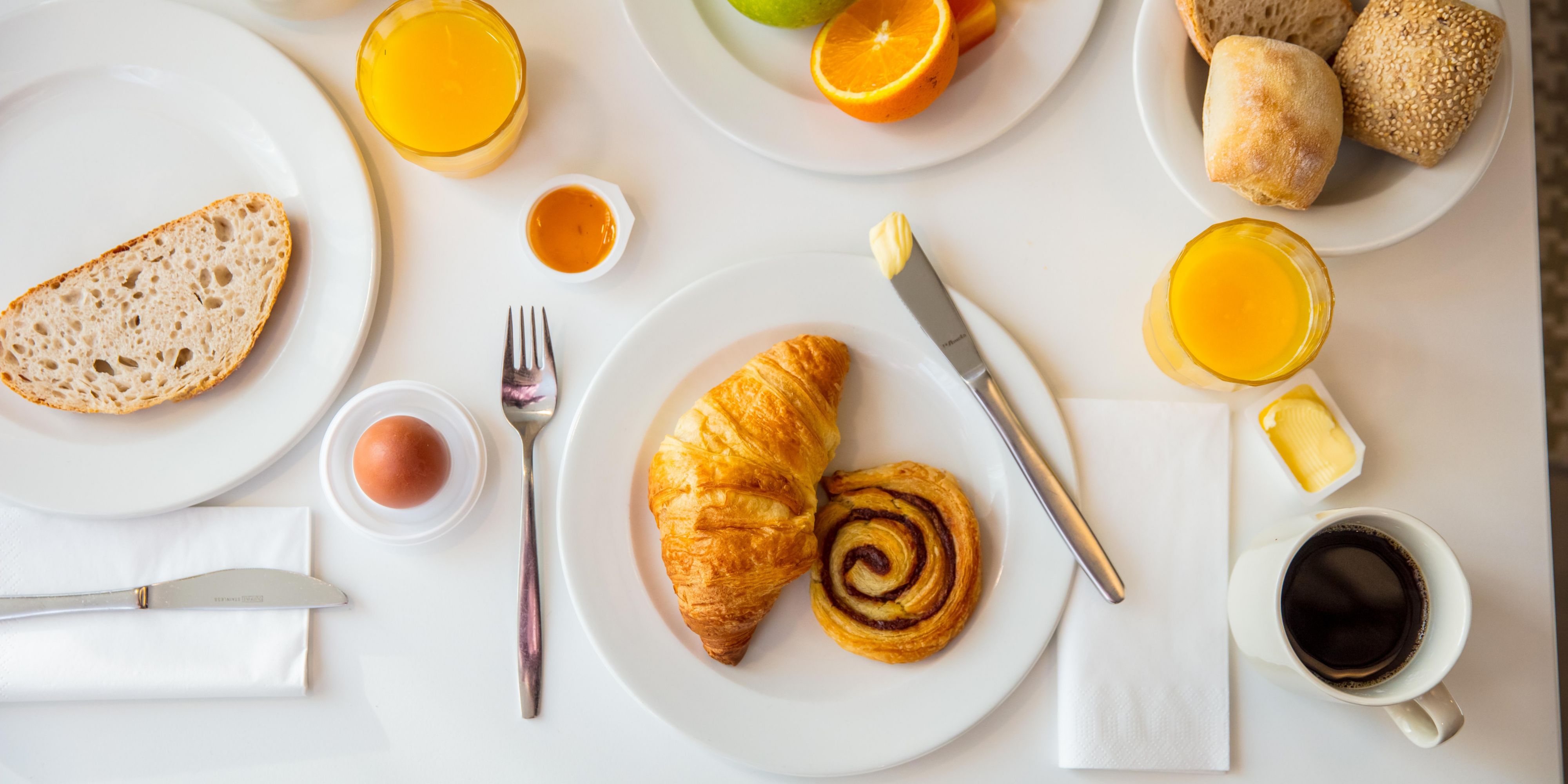 We've got our free Express Start Breakfast with Grab 'n' Go options to help kick start your day.