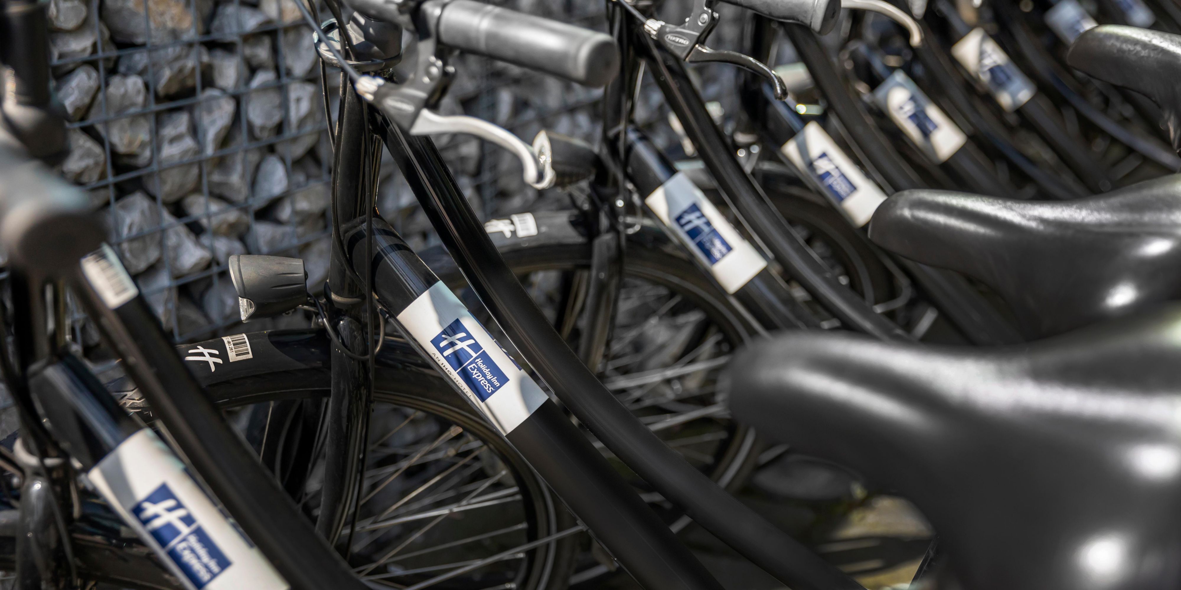 Explore the city of Amsterdam like a local in an eco-friendly, active way. Our bikes are available at our reception. To guarantee availablility, please reserve in advance.
