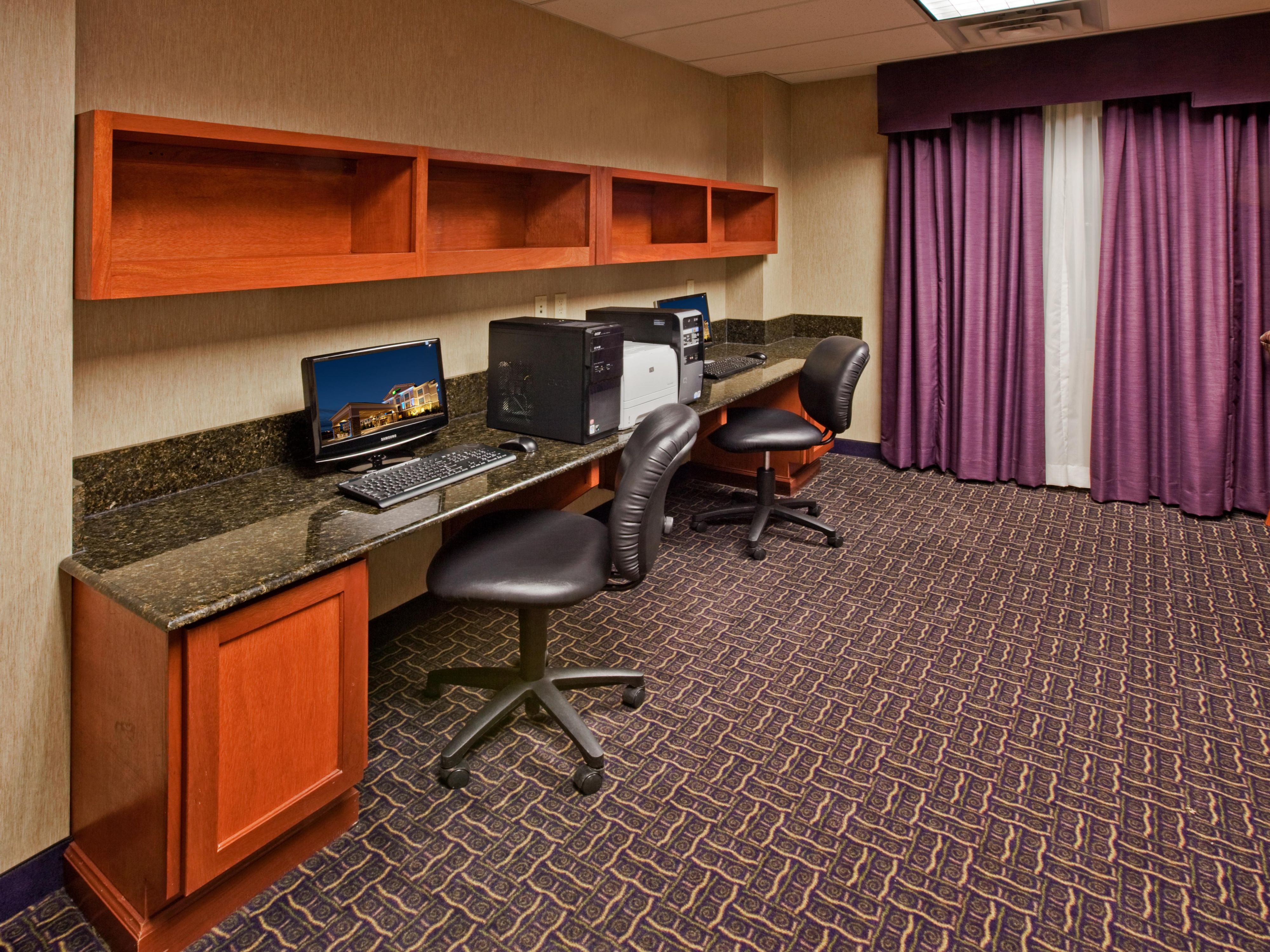 24 Hr Business Center with Two Workstations