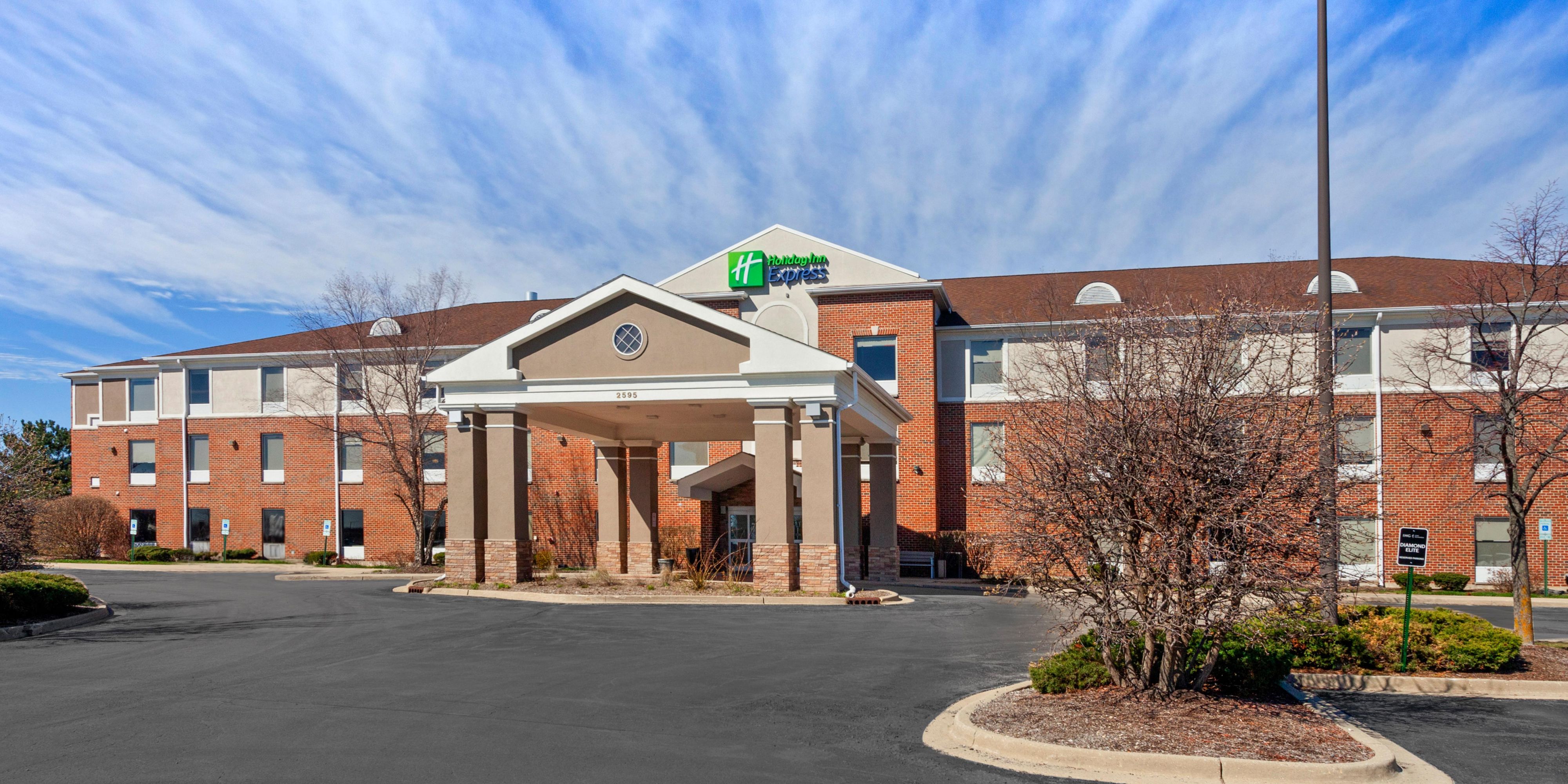 Holiday Inn Express & Suites Chicago-Algonquin