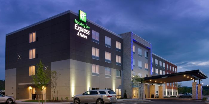 Holiday Inn Express & Suites Altoona