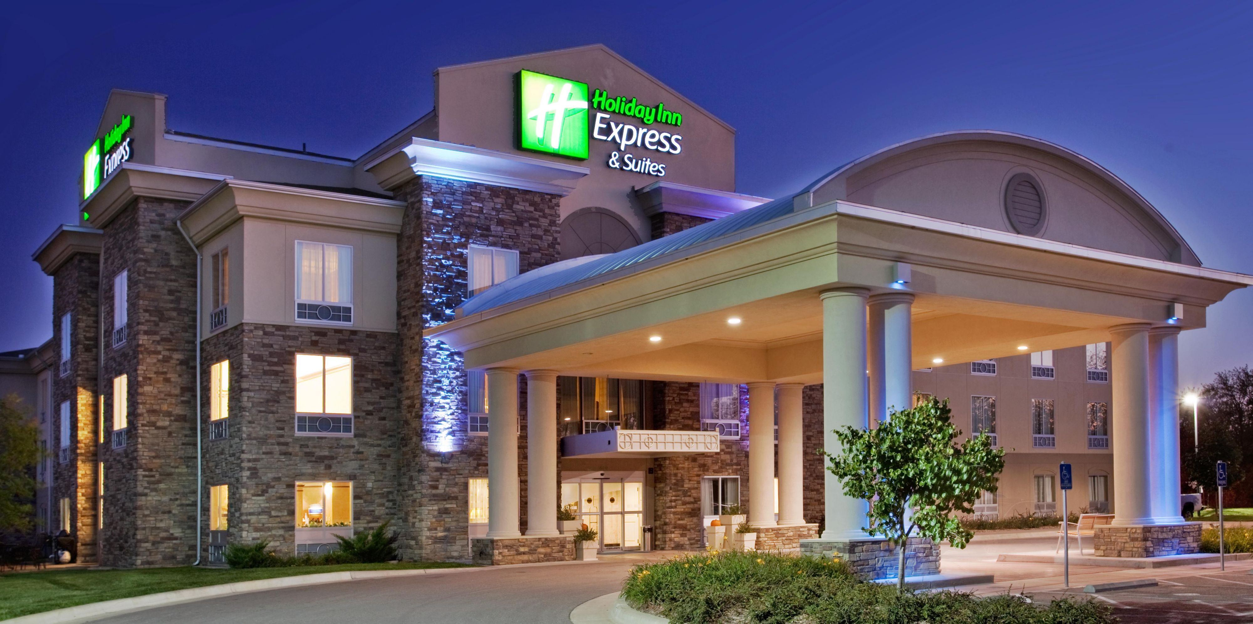 Holiday Inn Express & Suites East Wichita I-35 Andover