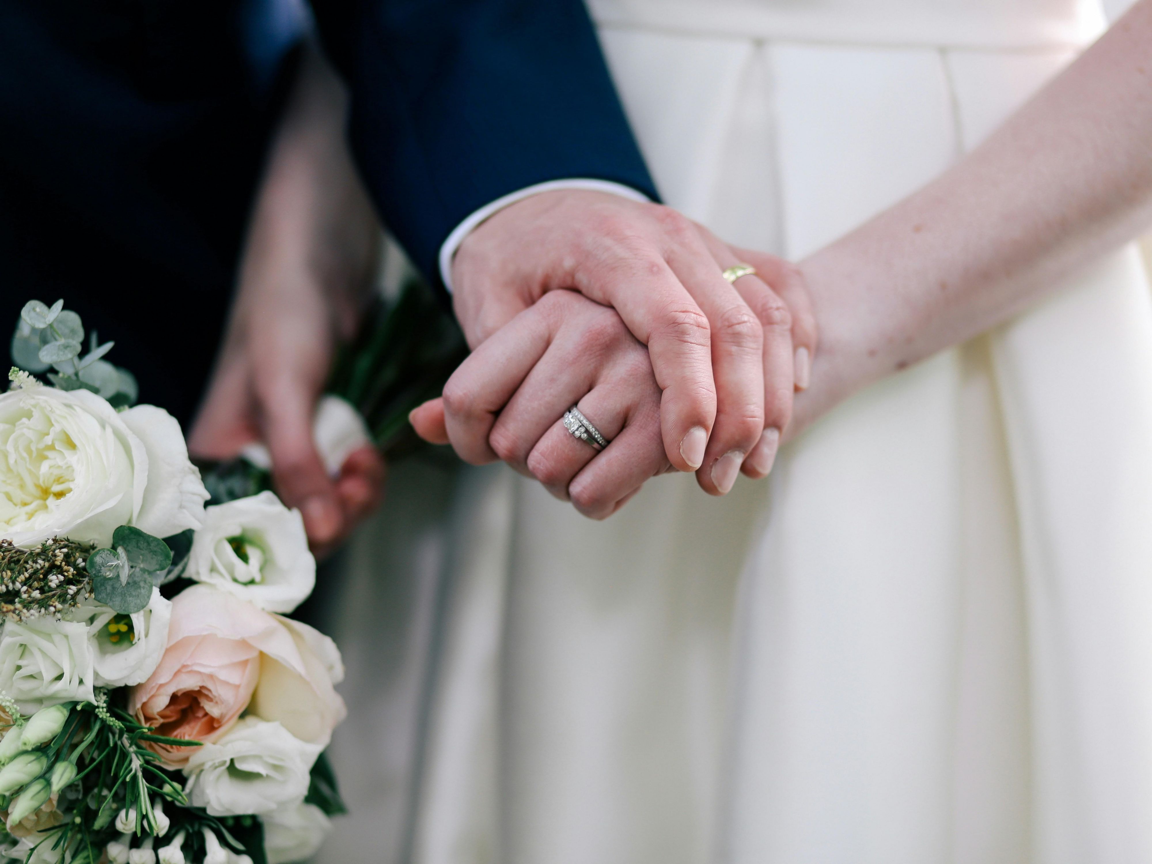 Located near several of Ann Arbor's wedding venues, we are the ideal location for your out of town guests!  Call our sales office today to discuss your room block and shuttle service needs today.