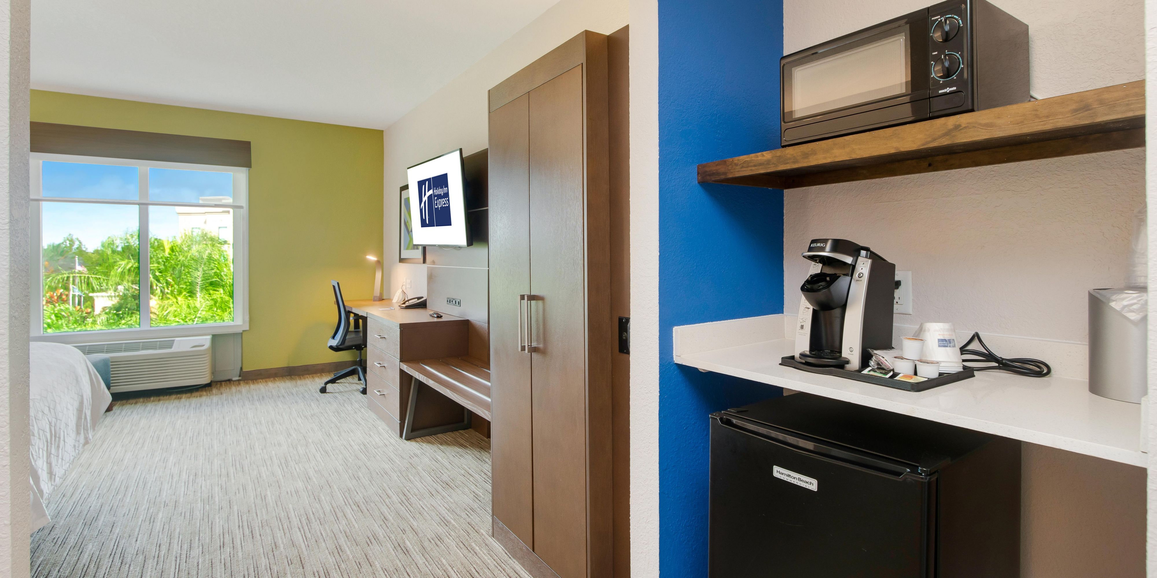 Hotels In Apopka Fl Near Orlando Holiday Inn Express Suites Orlando Apopka