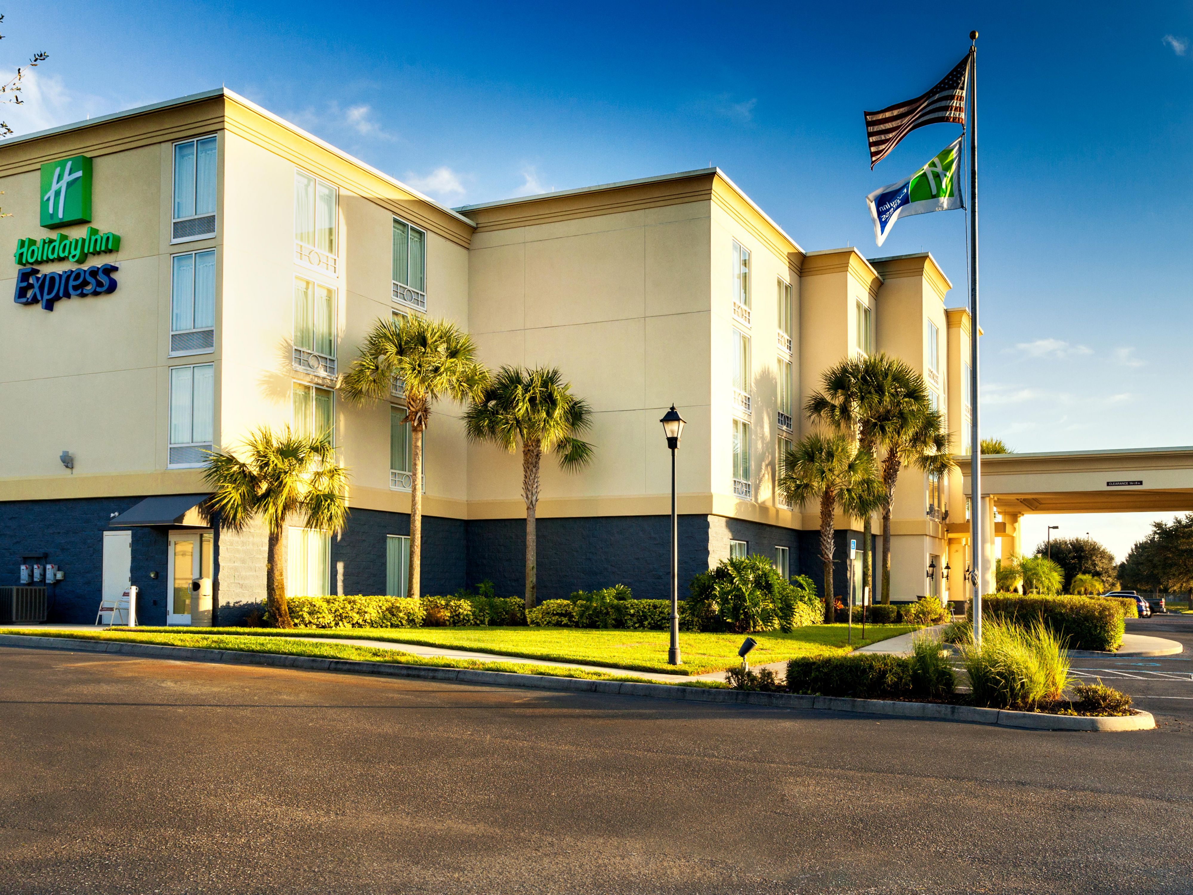 Arcadia Hotel in Southwest Florida | Holiday Inn Express & Suites Arcadia