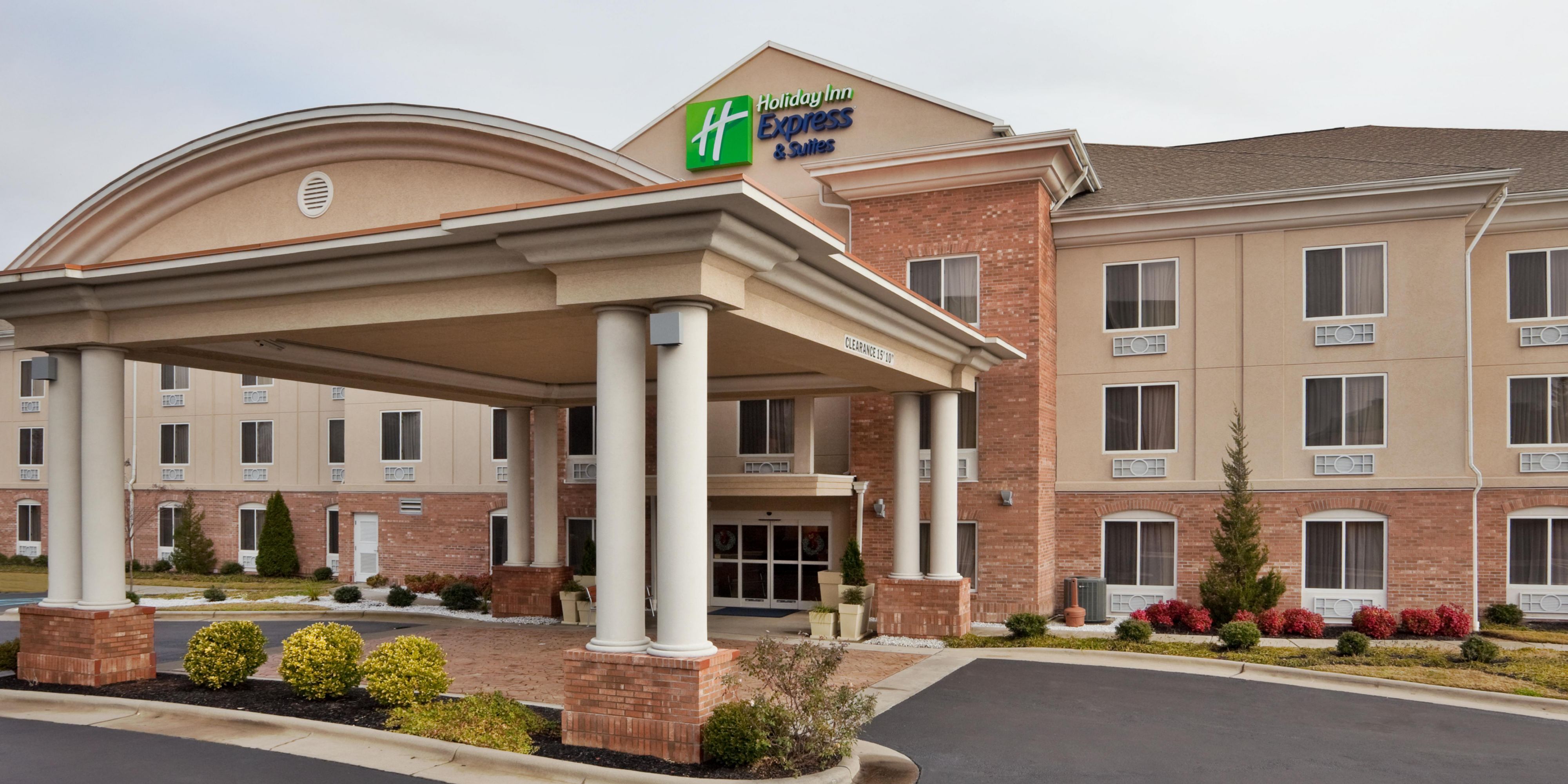 Holiday Inn Express & Suites High Point South