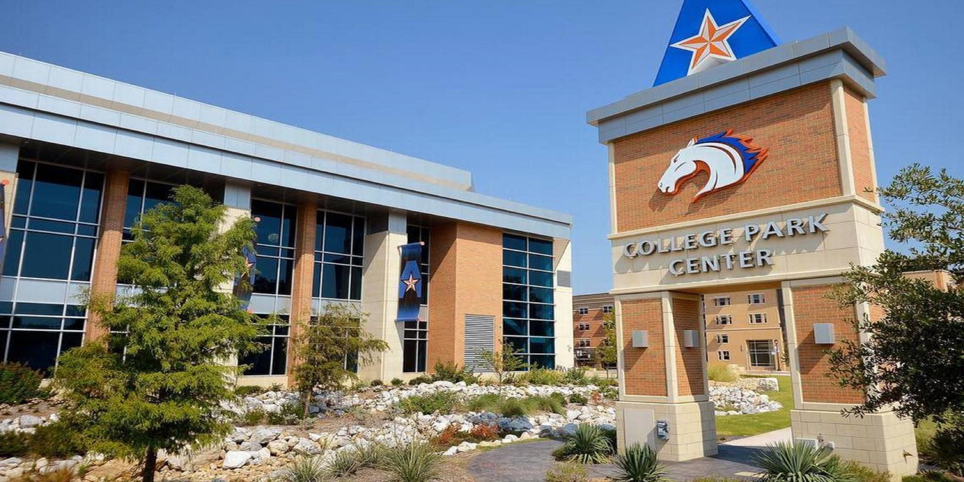 Whether you are coming in to see the UTA Mavericks Sports Teams or attending a Graduation Ceremony, give us a call. Just ask for the UTA rates and book your guest rooms.  UTA was recently named No. 1 College in 2020 in the Nation for our Veterans!
