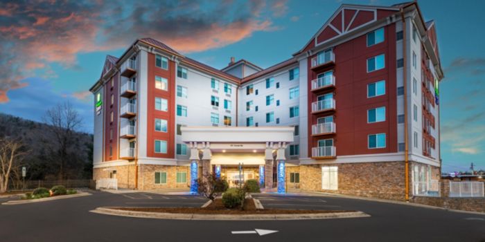 Holiday Inn Express & Suites Asheville Downtown