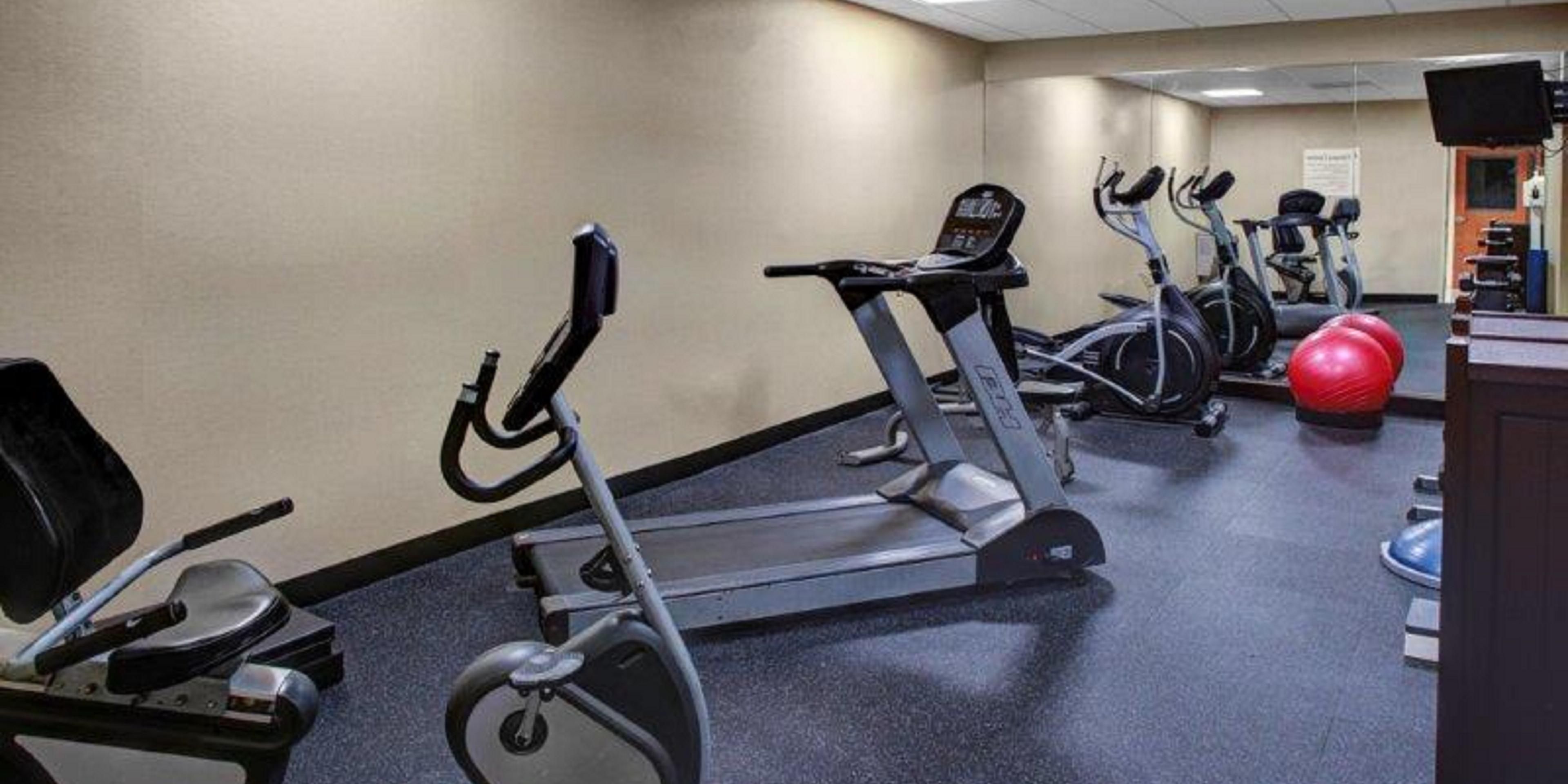 Need a quick morning workout? Visit our 24-hour on-site fitness center featuring a stair stepper, treadmill, elliptical machines, a stationary bicycle, and free weights!