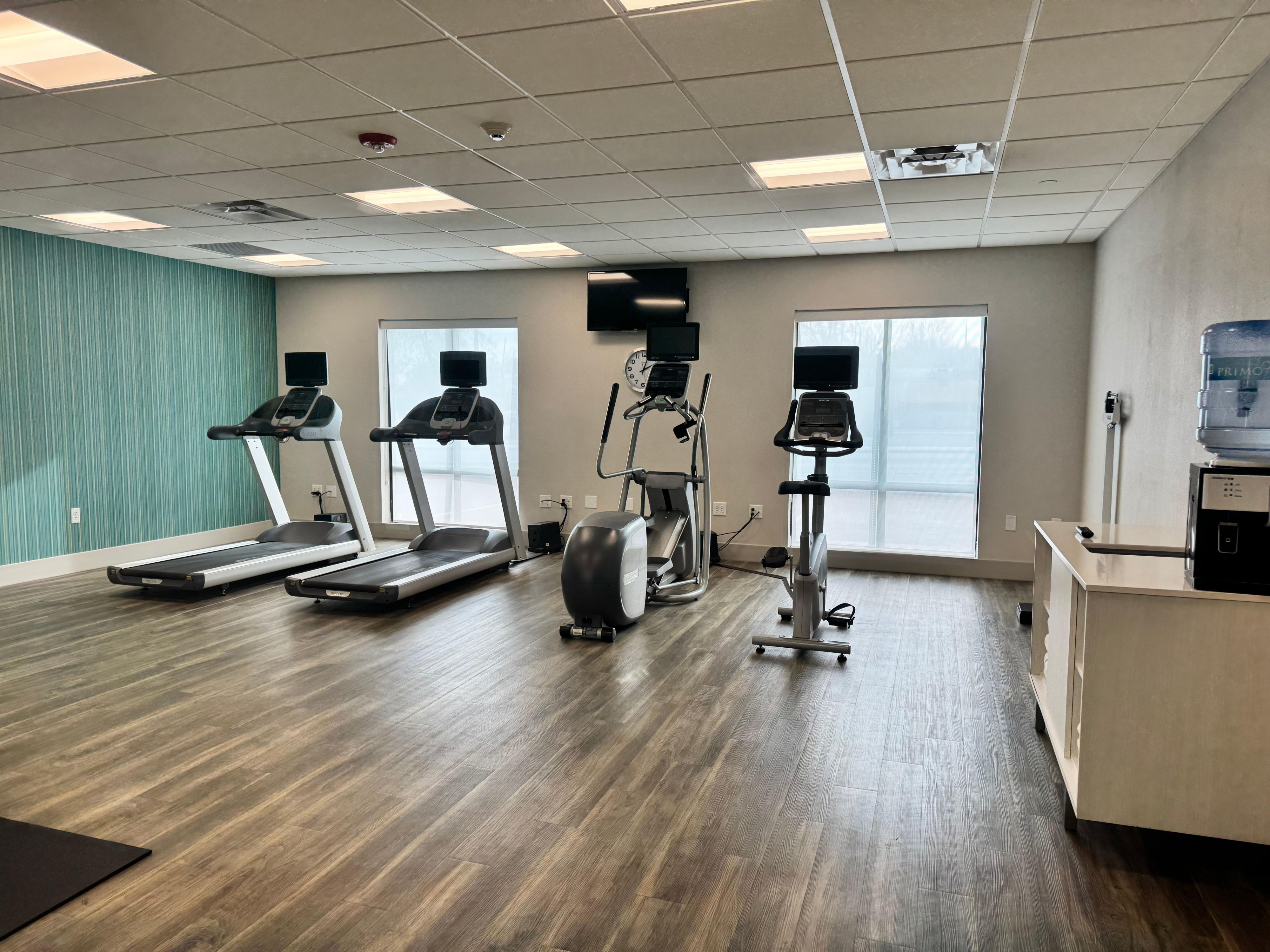 Keep up with your fitness routine during your stay with us at Holiday Inn Express & Suites Atchison.  Our fitness center is open 24 hours a day and features a variety of equipment to help you stay on track, including an elliptical,  treadmill, stationary bike, and free weights.  Our clean, spacious fitness center is ready whenever you are!