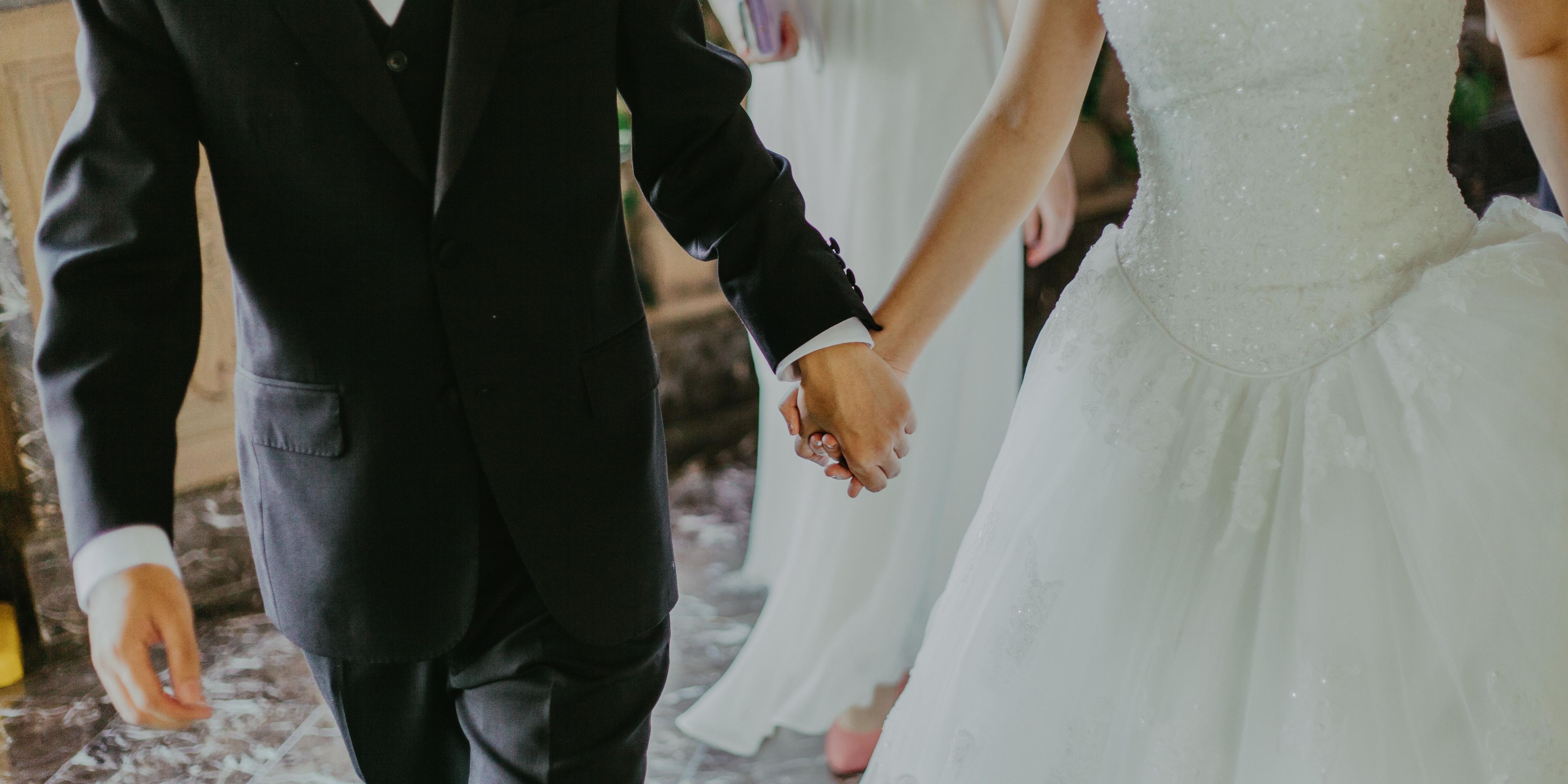 Calling all brides and grooms! Come stay with us here at the Holiday Inn Express ad Suites after your wedding. We have large, cozy beds and even better?! We have large suites with a couch for the two of you to relax on after your nuptials. Give us a call today! 