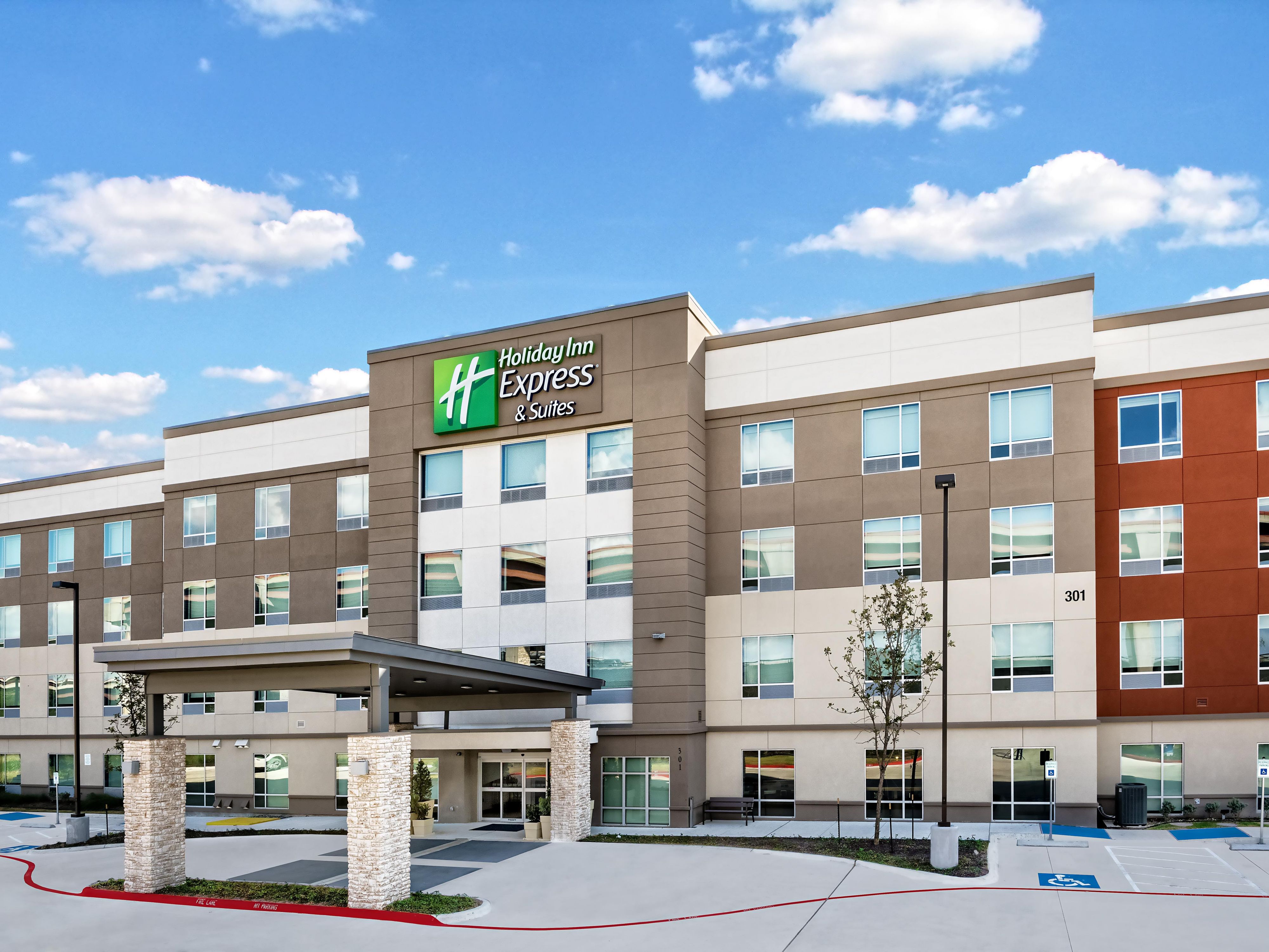 Welcome to Holiday Inn Express & Suites Round Rock - Austin N!