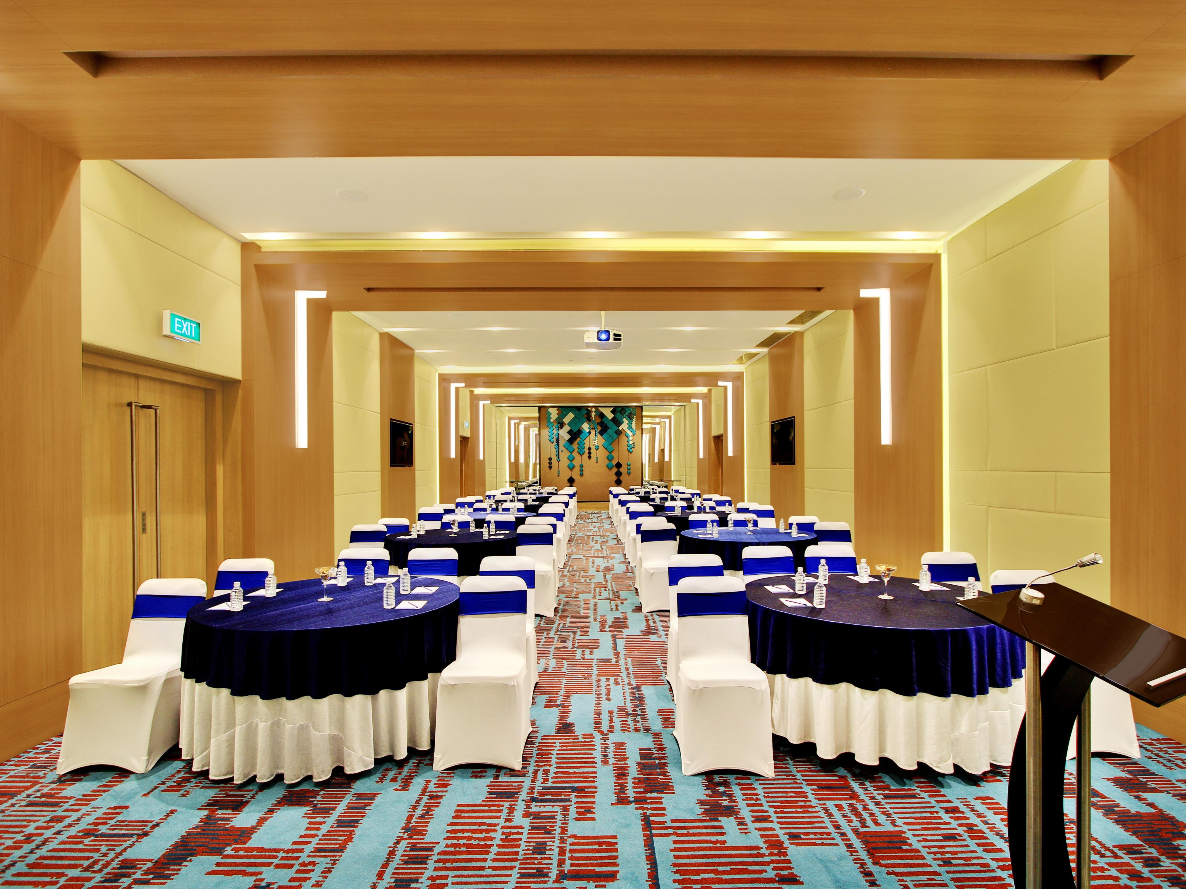Your quintessential events are made special with our gourmet dining experience! Whether it is a birthday party, engagement or a wedding at your venue, our specialized catering team & banquet chefs would certainly make your event extraordinary. Make your next event truly special with our outdoor catering services. Know more! Call 7624997909.