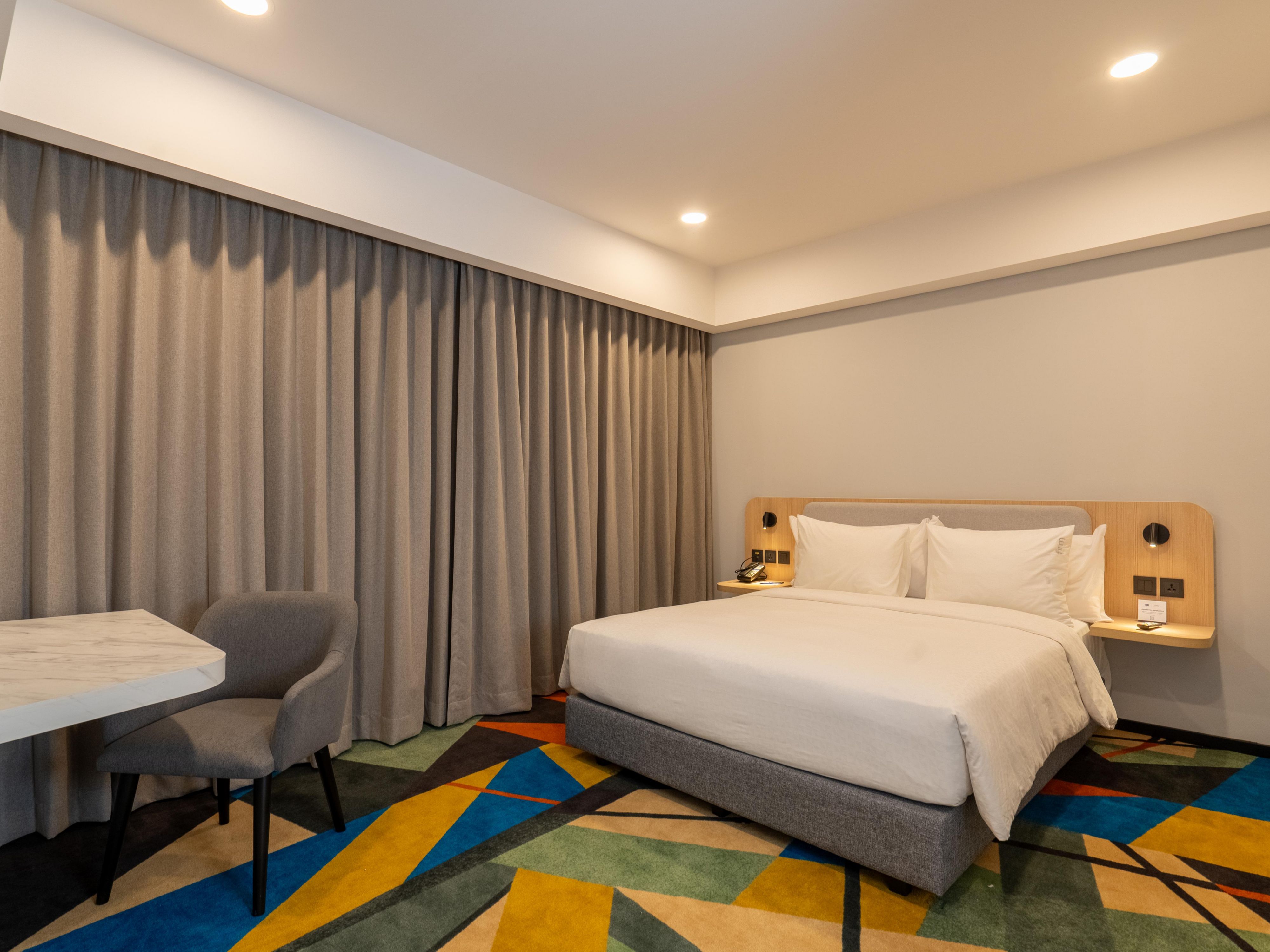 Queen Bed