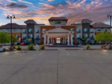 cathedral city cheap hotels