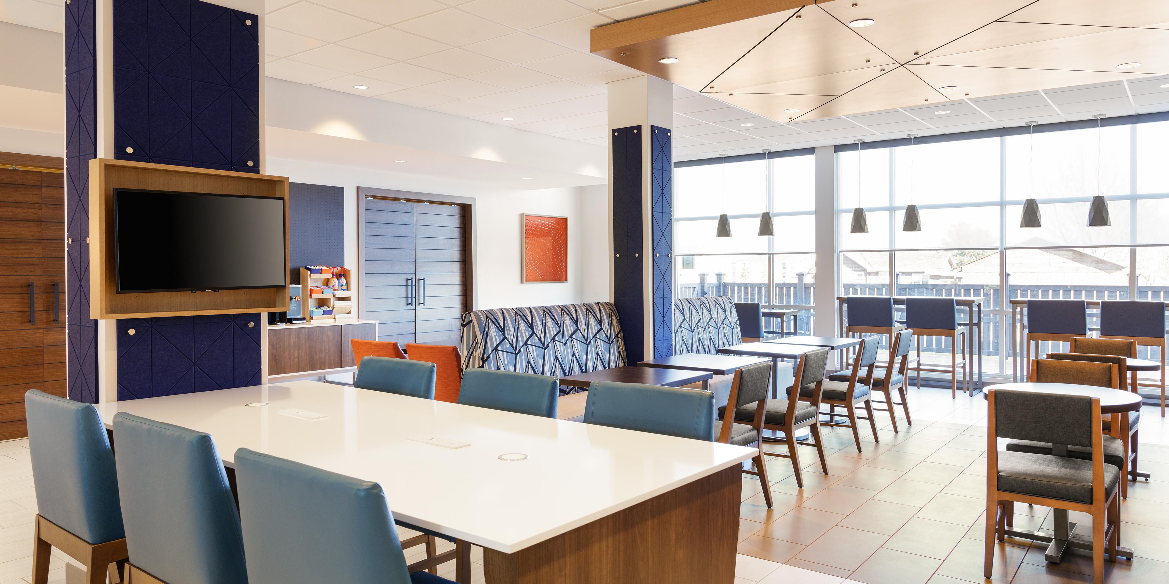 Holiday Inn Express & Suites Barrie South