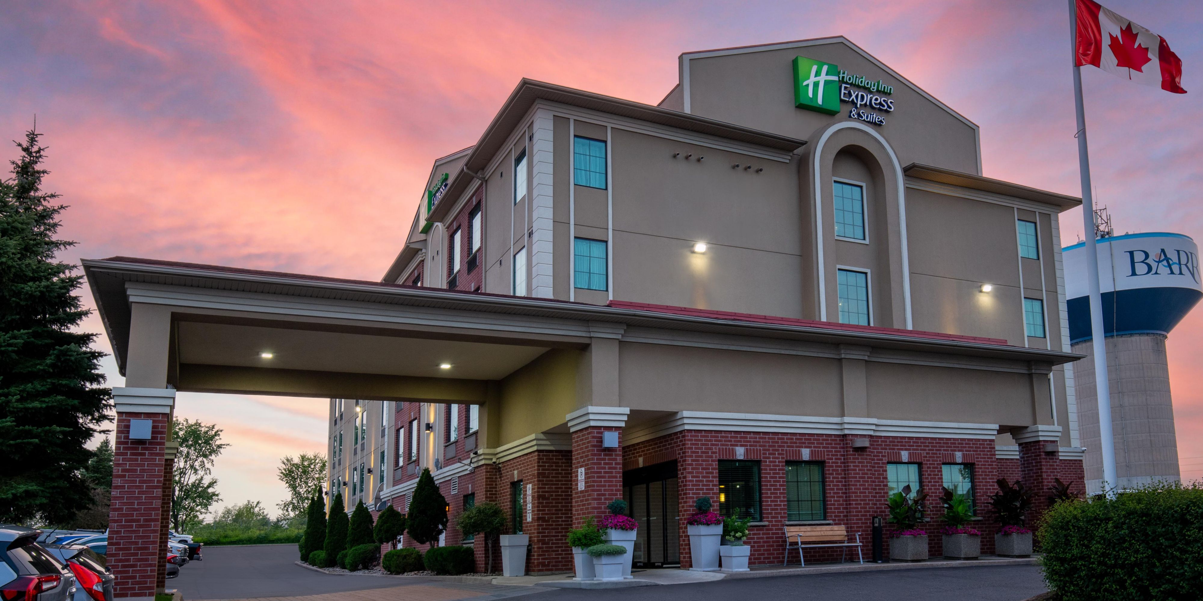 Holiday Inn Express & Suites Barrie