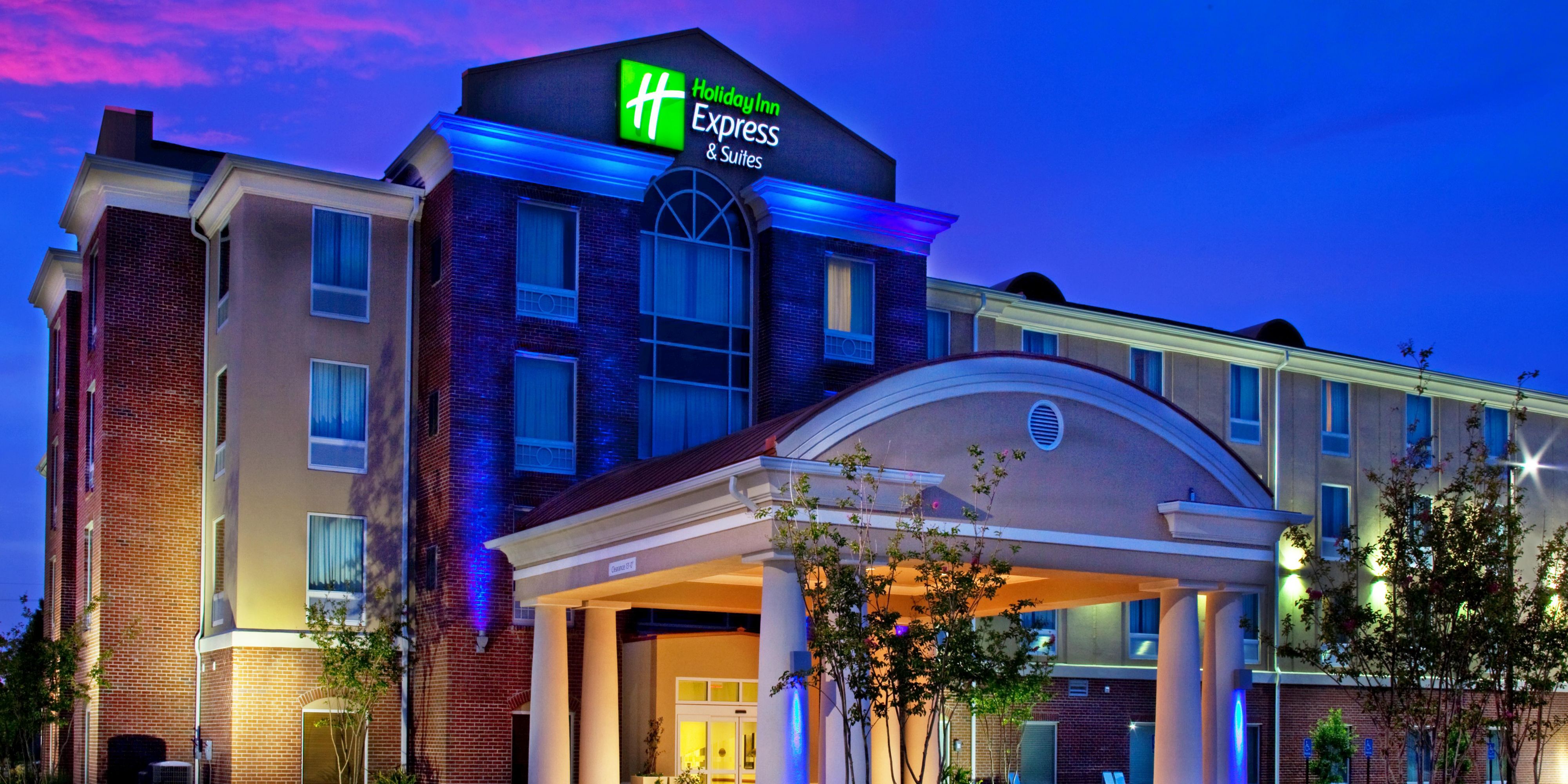 Holiday Inn Express & Suites Baton Rouge East