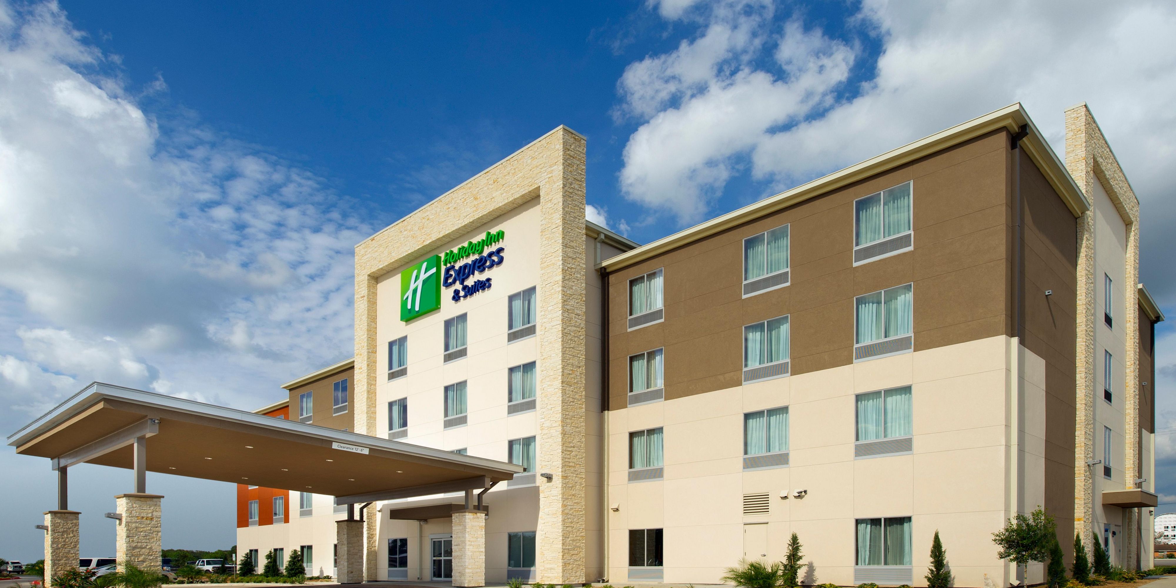 Holiday Inn Express & Suites Bay City Map & Driving Directions