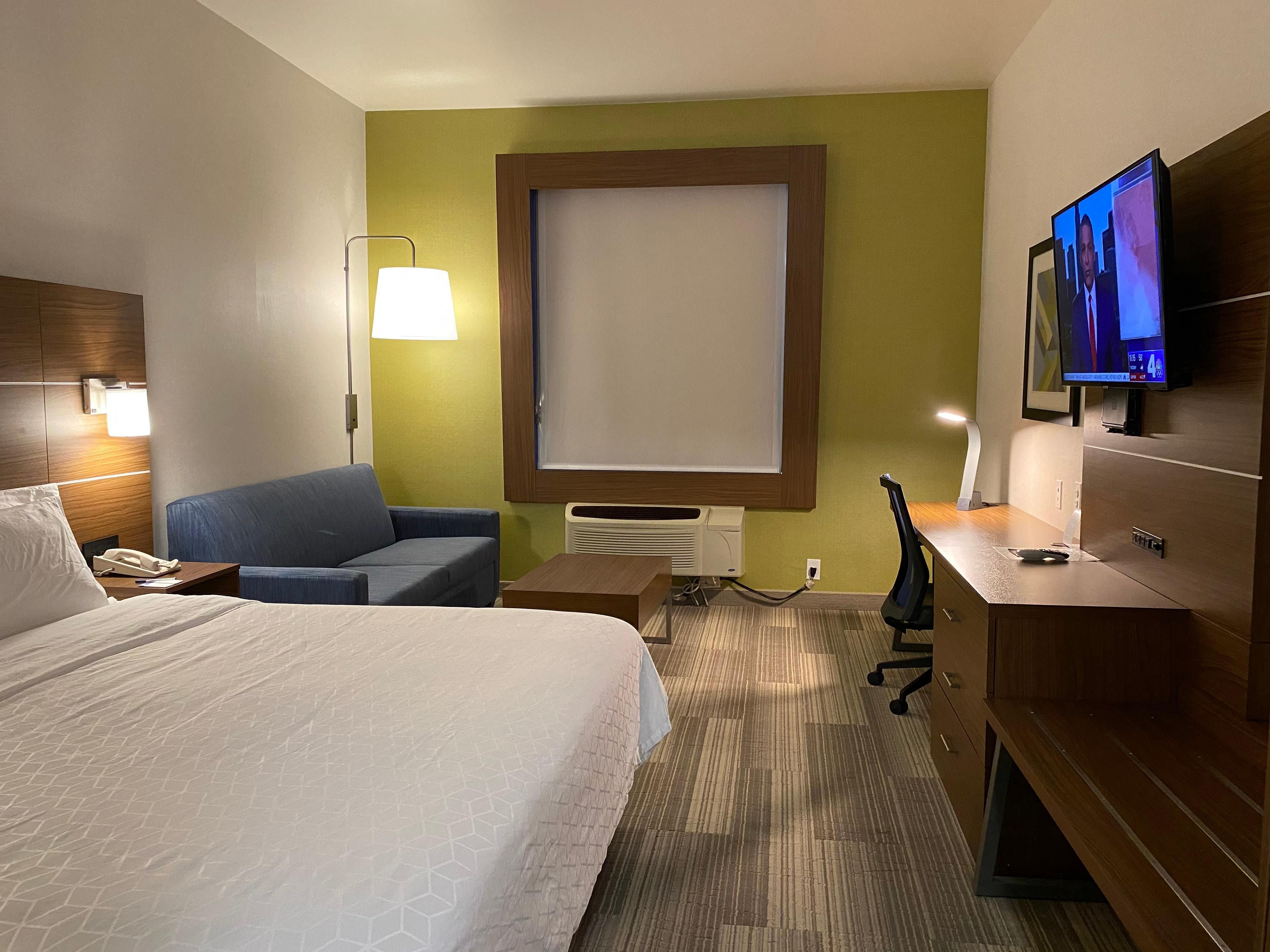 Holiday Inn Express Suites Beaumont Oak Valley Hotel by IHG