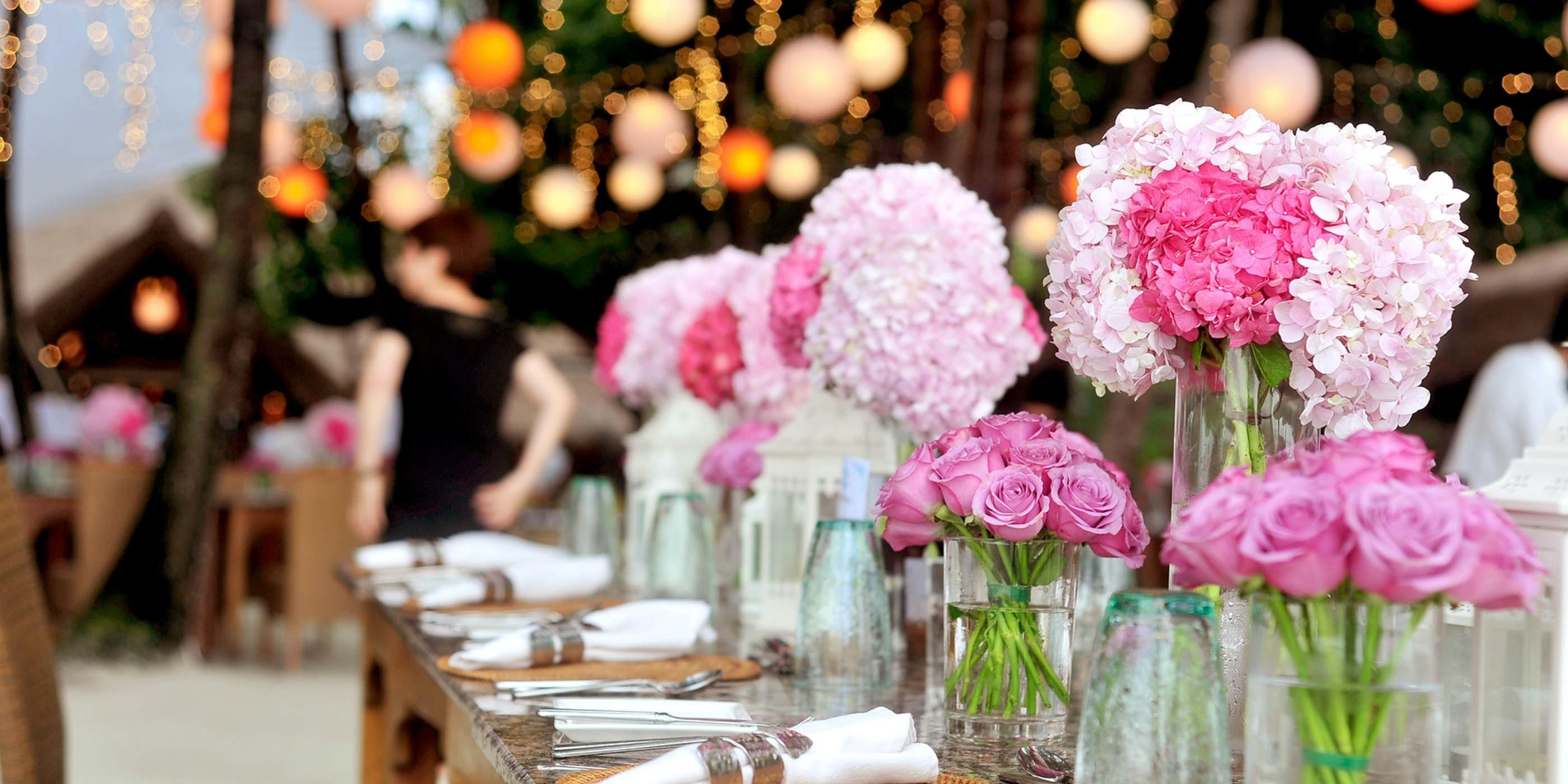 Book your Wedding Room Block today! We are located within a 5 to 20 minute drive from over 10 amazing Wedding Venues.