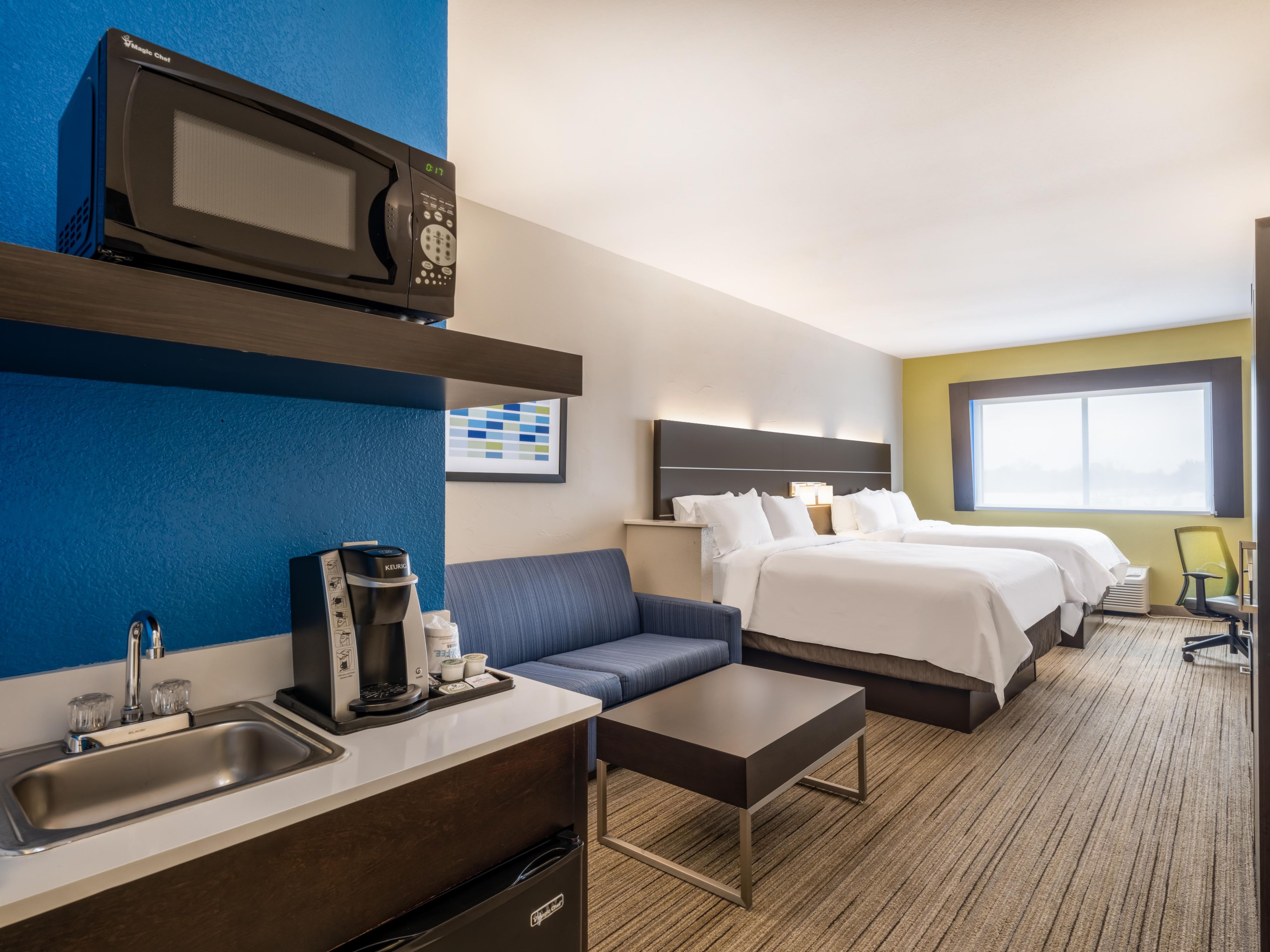 Holiday Inn Express Suites Beaumont Nw Parkdale Mall Hotel by IHG