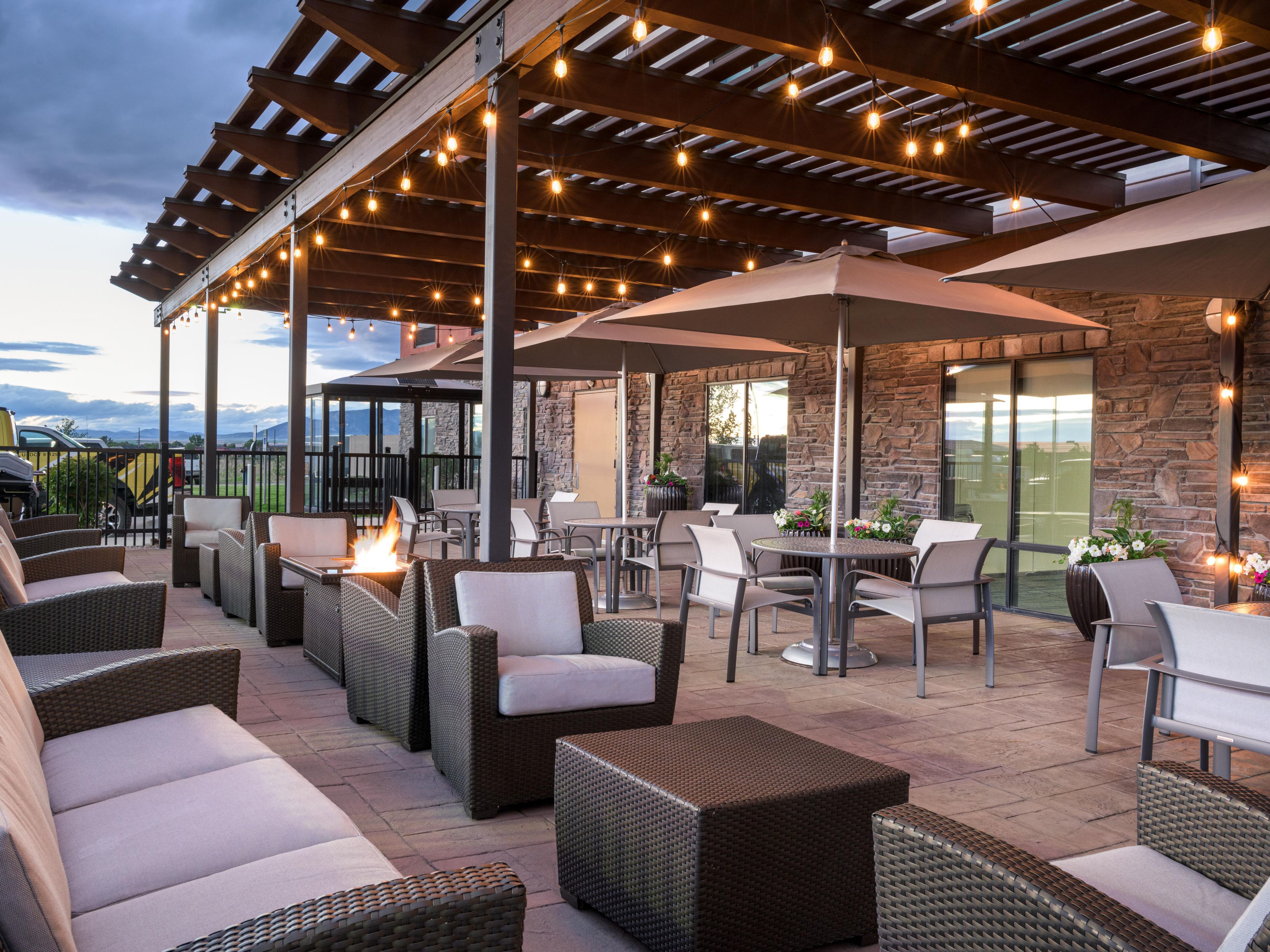 Relax with family, friends, or colleagues in our outdoor seating area with a firepit. Swap stories of the adventure or make a plan for the next day. Soak in the expansive views of the Big Sky State. 