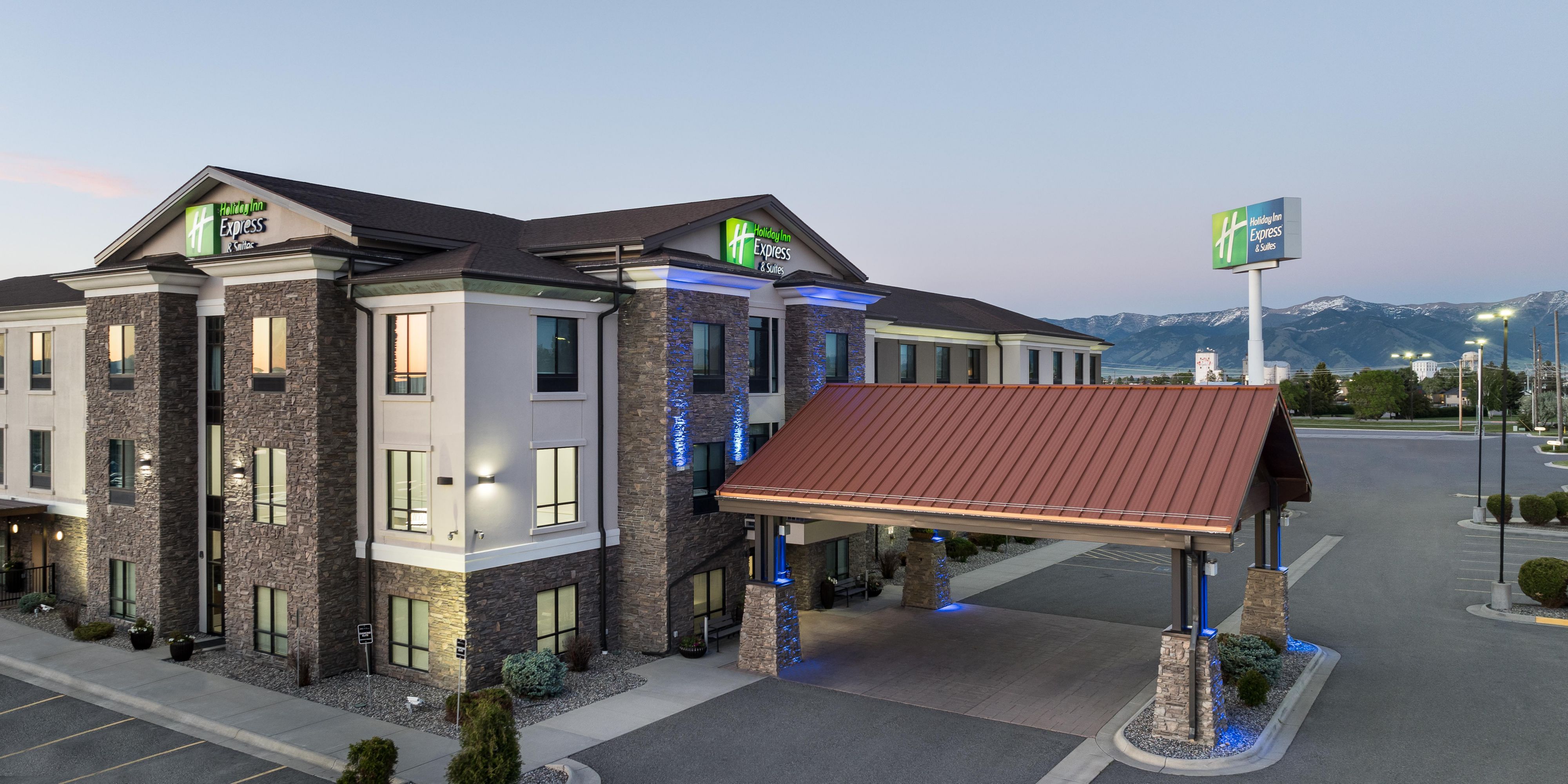 Holiday Inn Express & Suites Belgrado