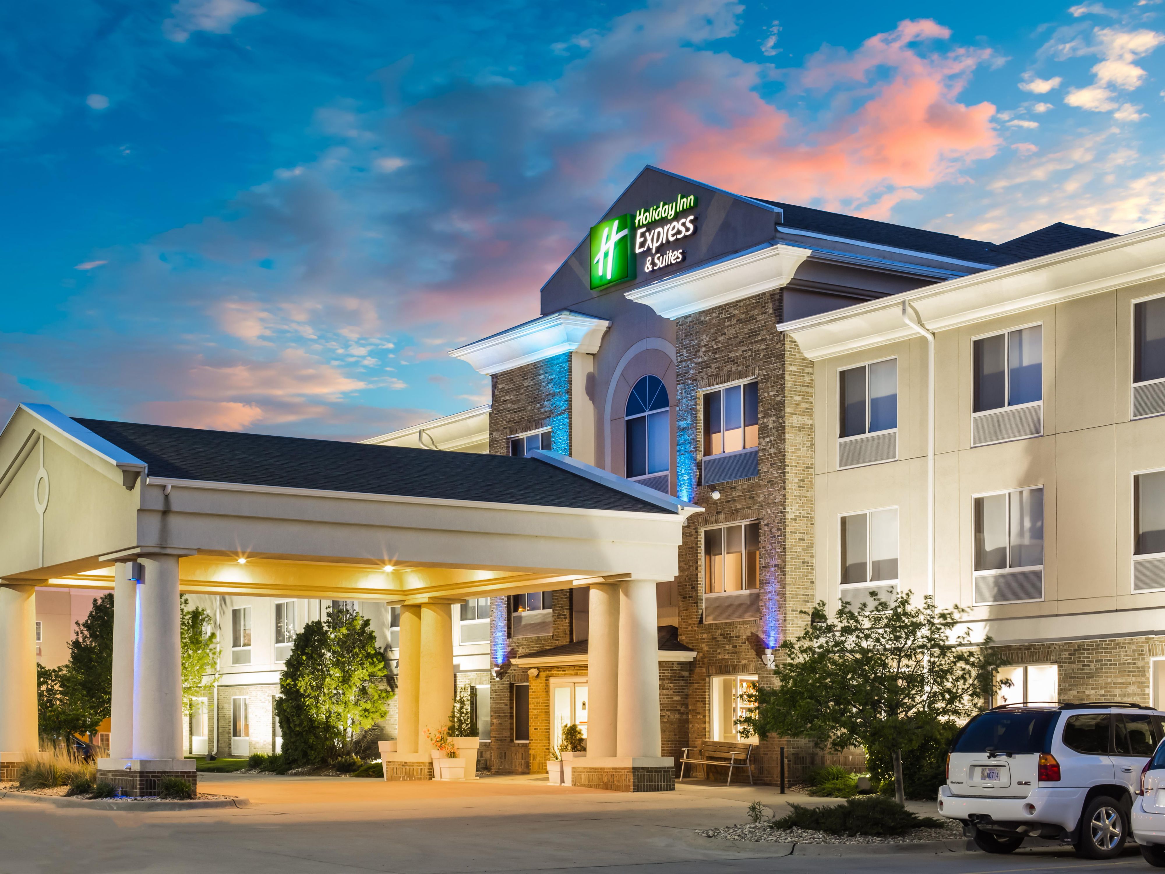 Welcome to the newly-renovated Holiday Inn Express & Suites!