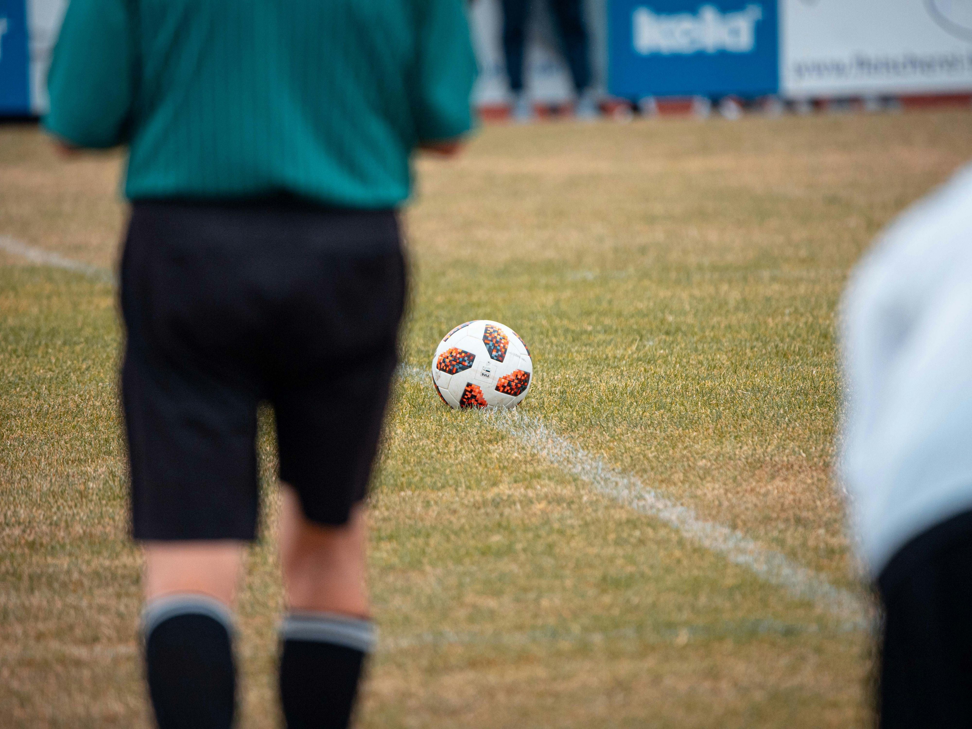 The San Francisco Bay Area will host six matches during the 2026 global soccer tournament, including group stage games and a knockout match on July 1, 2026, at San Francisco Bay Area Stadium. Located nearby, Holiday Inn Express Belmont offers comfortable accommodations and convenient access to match day events throughout the Bay Area.