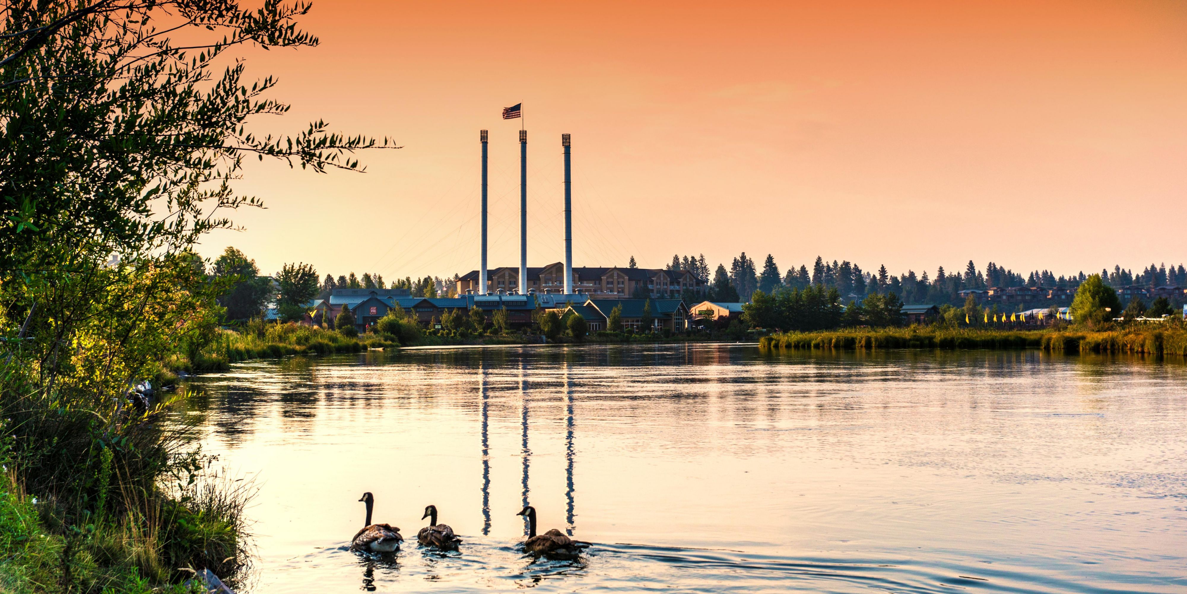 Bend Oregon Lodging Holiday Inn Express & Suites Bend