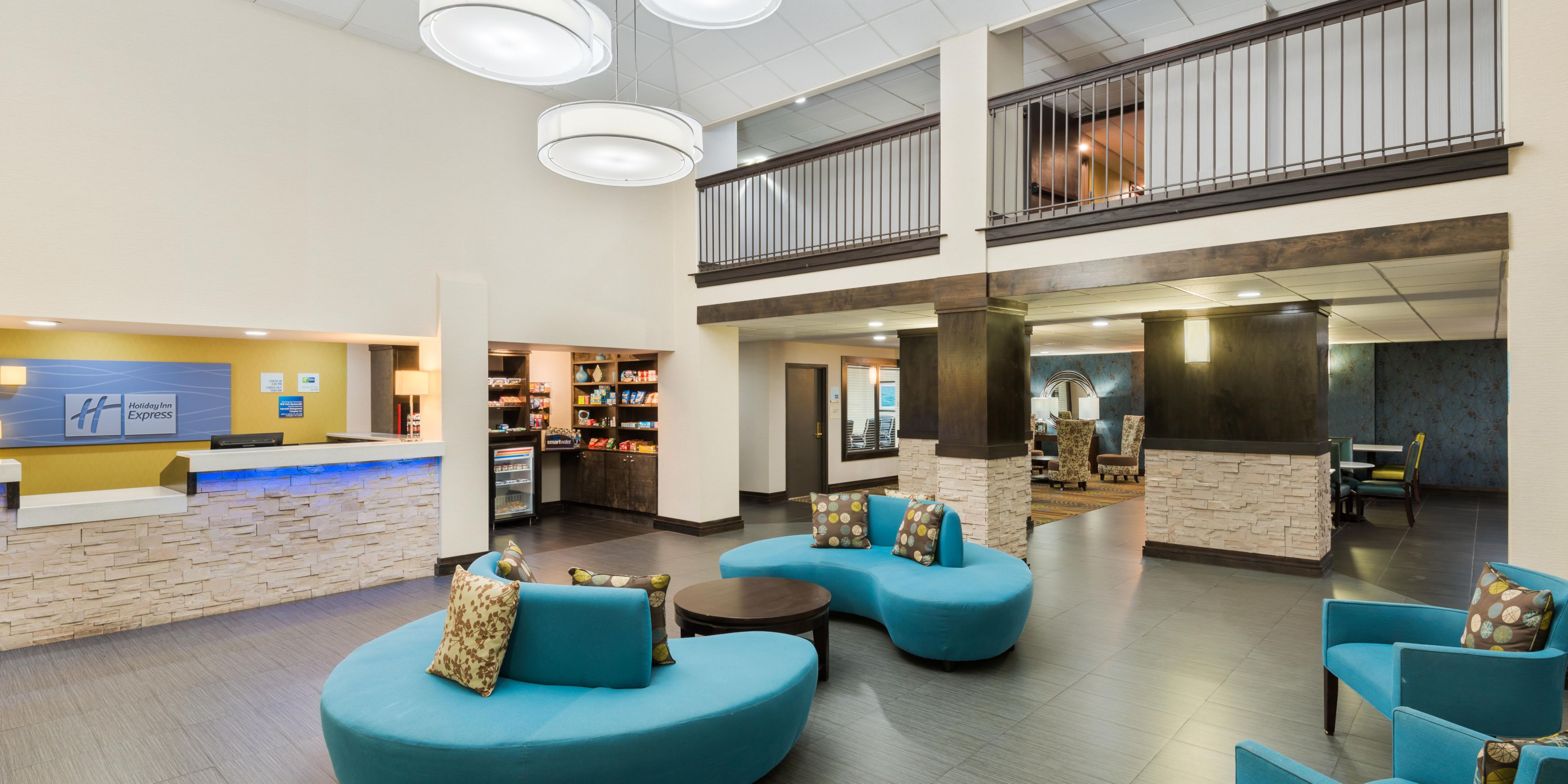 Affordable Hotels in Bentonville, AR Holiday Inn Express & Suites