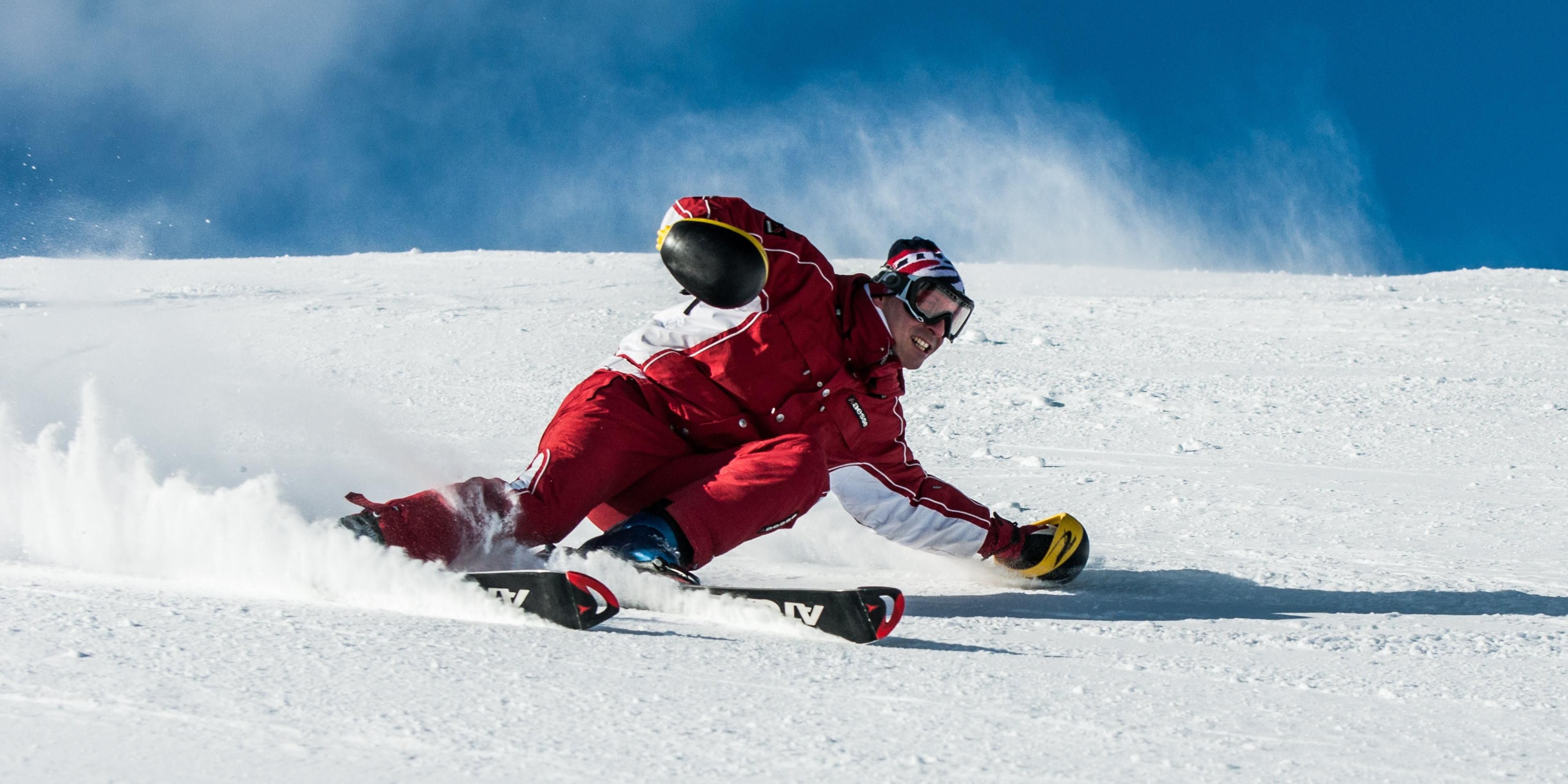 Close proximity to multiple mountains for your favorite Winter activities; skiing, snowboarding, snowtubing and more. Blue Mountain 17 miles away. Bear Creek Mountain 23 miles away. Camelback 35 miles away. 