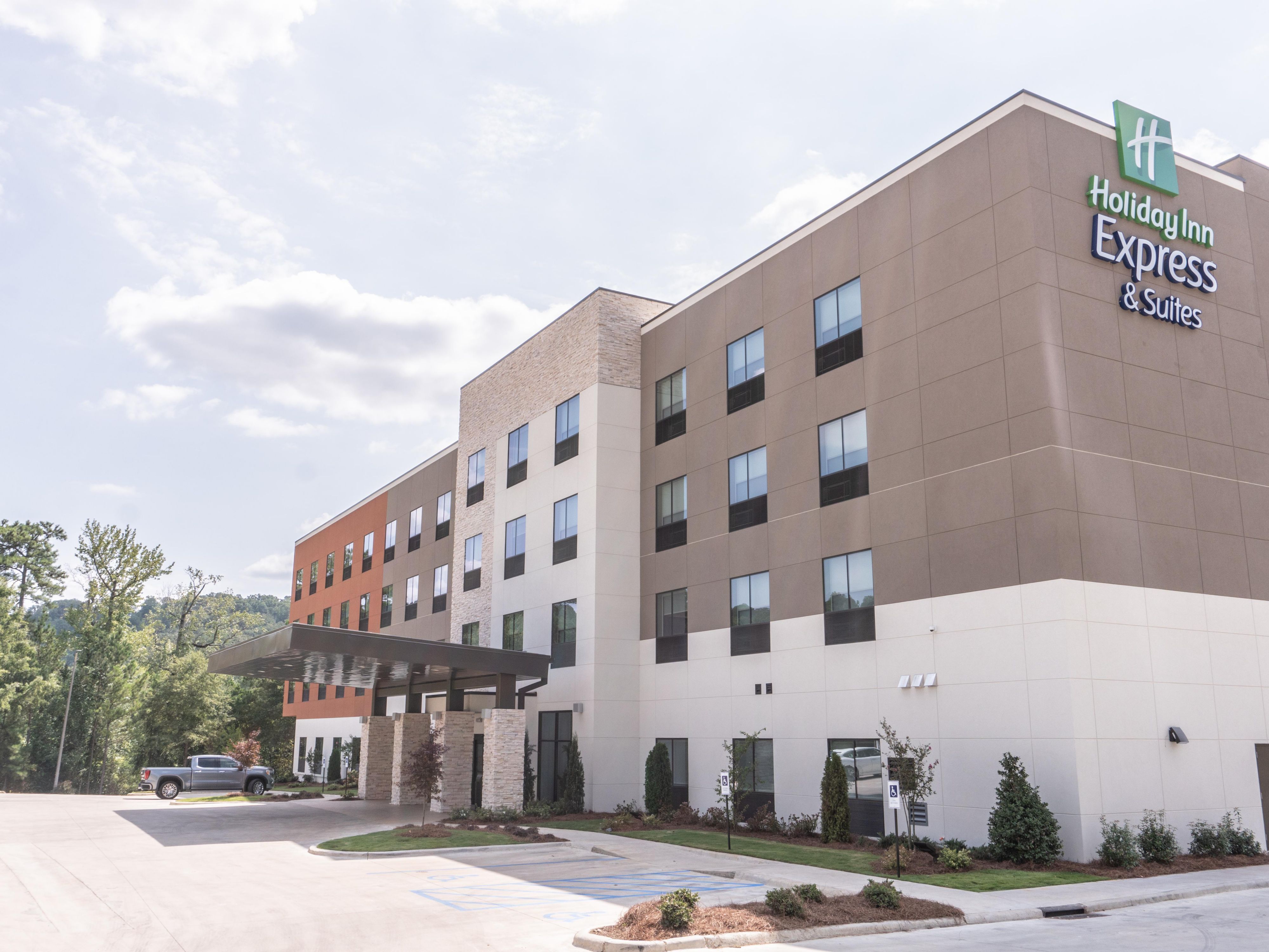 pet friendly hotels in north birmingham al