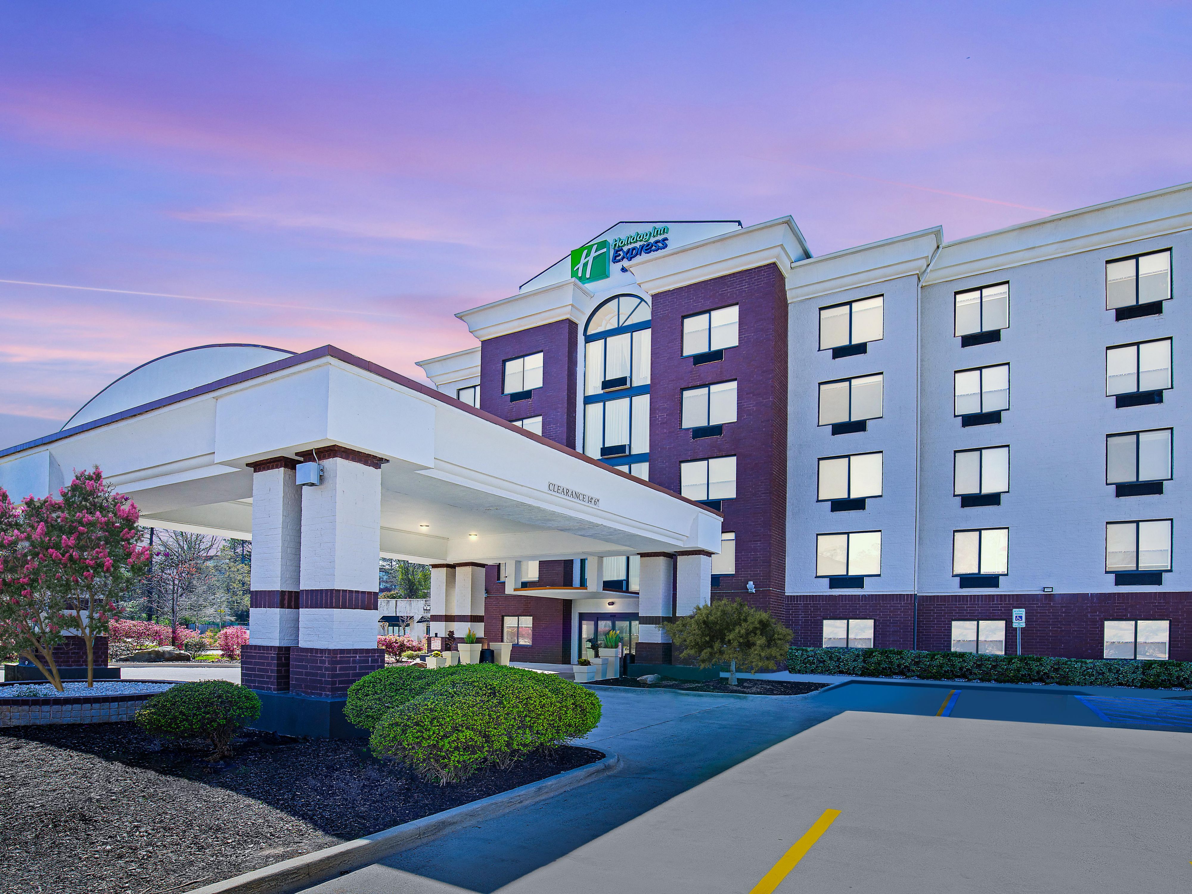 Inverness Hotel on 280 | Holiday Inn Express & Suites Birmingham -  Inverness 280